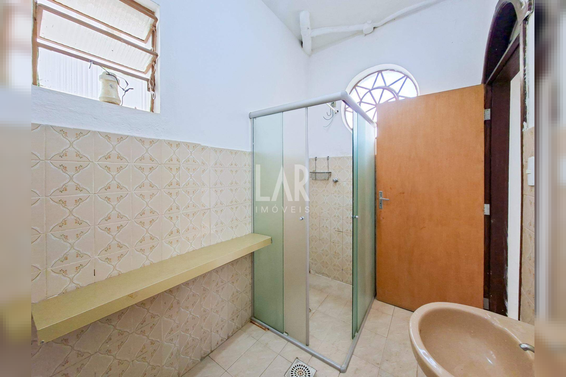 Casa de 4 quartos para alugar, Cachoeirinha, Belo Horizonte - MG