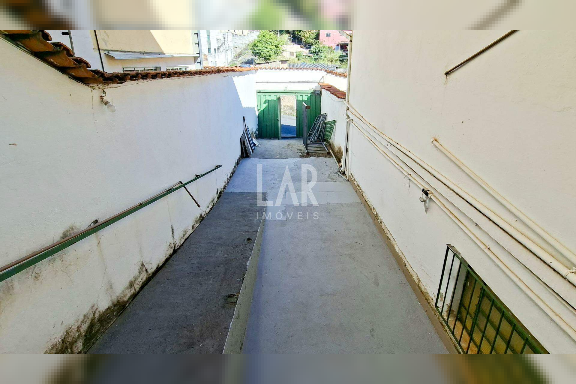 Casa de 4 quartos para alugar, Cachoeirinha, Belo Horizonte - MG