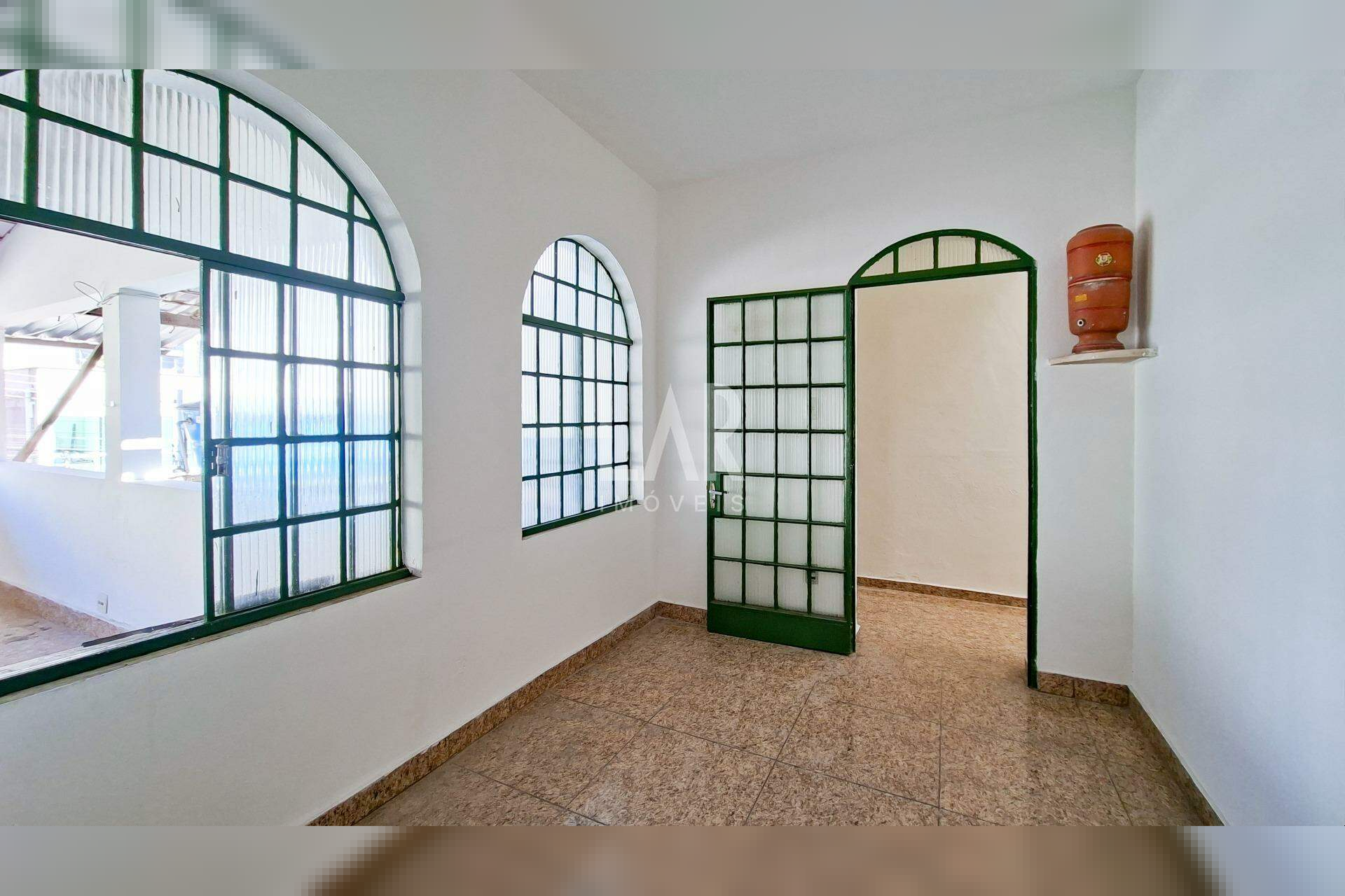 Casa de 4 quartos para alugar, Cachoeirinha, Belo Horizonte - MG