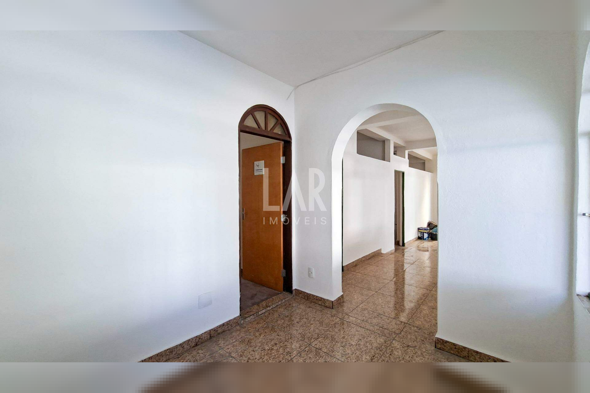Casa de 4 quartos para alugar, Cachoeirinha, Belo Horizonte - MG
