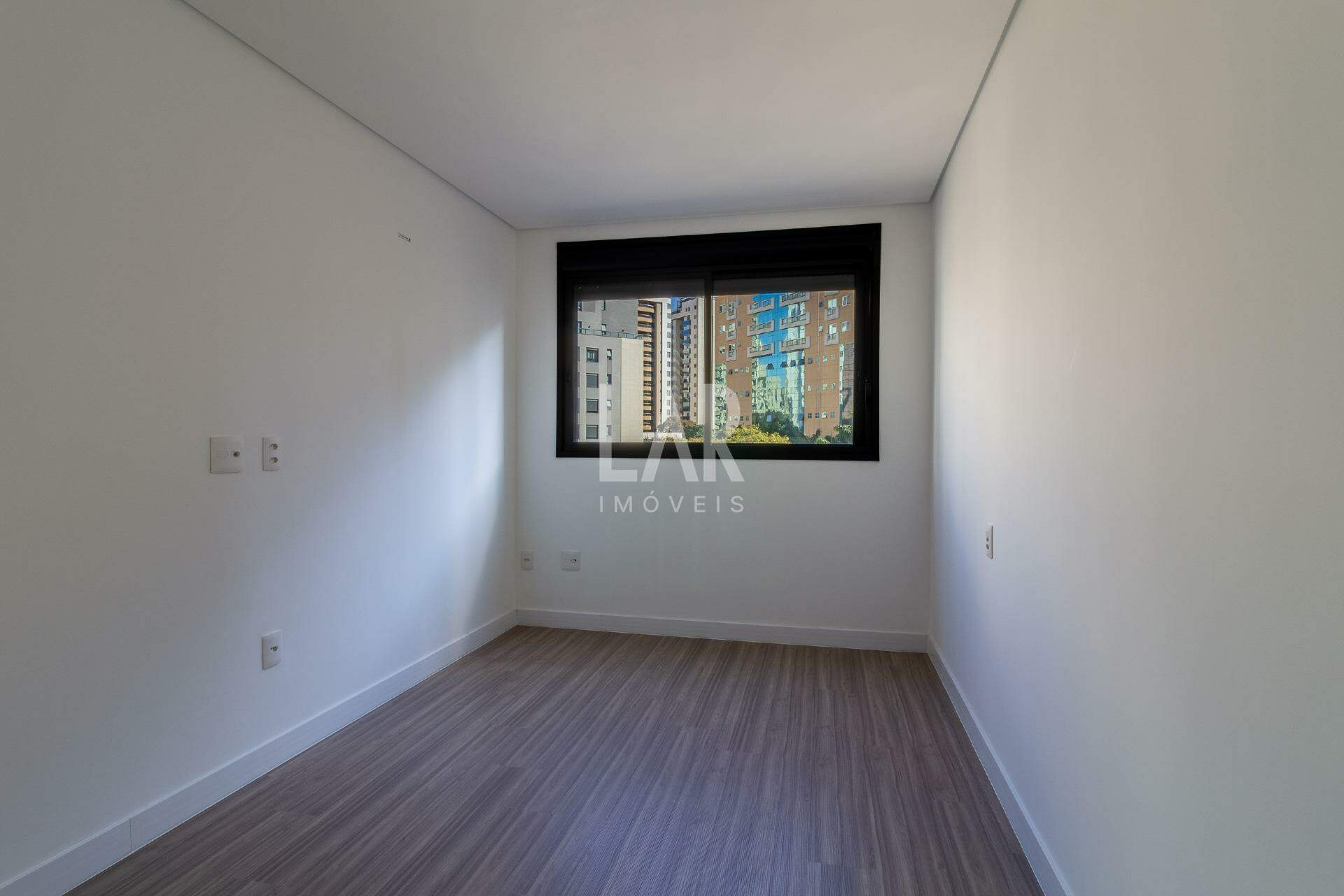 Apartamento de 2 quartos à venda, Lourdes, Belo Horizonte - MG
