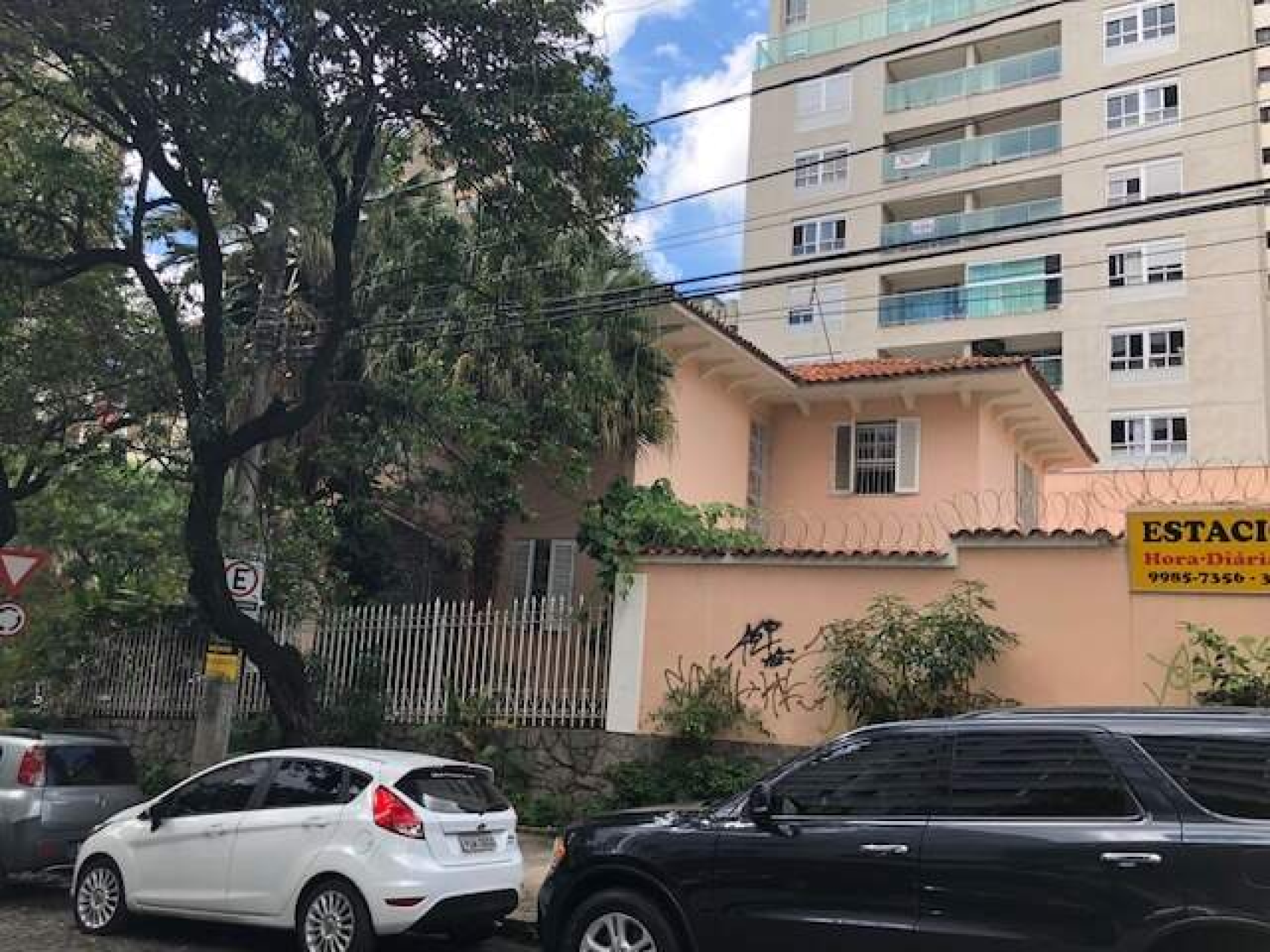 Casa Comercial de 6 quartos à venda, Lourdes, Belo Horizonte - MG