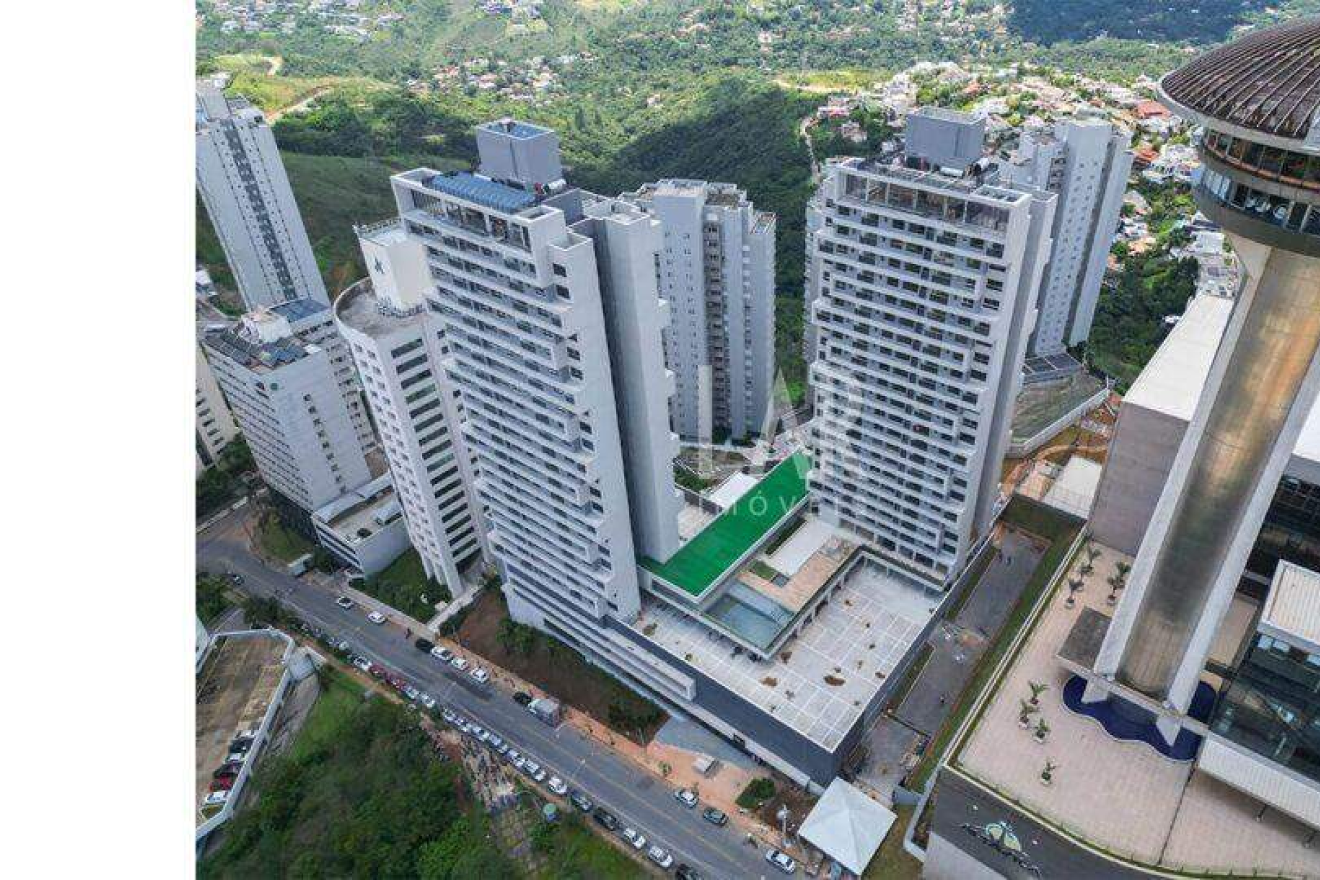 Apartamento de 2 quartos à venda, Vila da Serra, Nova Lima - MG