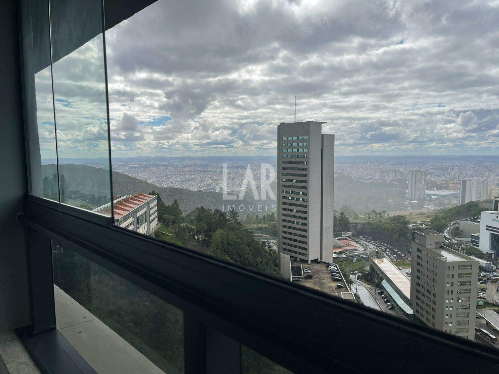 Apartamento de 2 quartos à venda, Vila da Serra, Nova Lima - MG