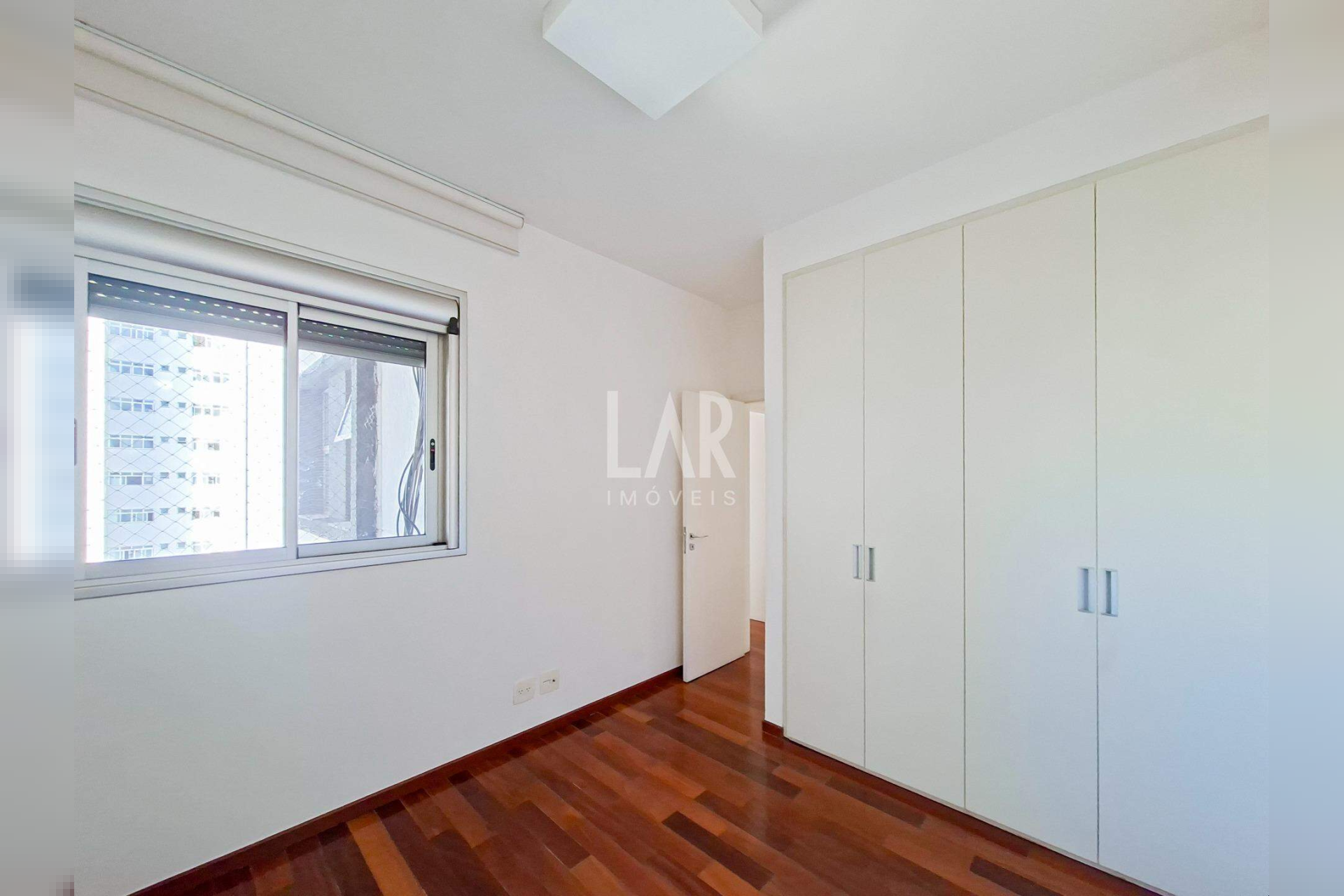 Apartamento de 4 quartos para alugar, Belvedere, Belo Horizonte - MG