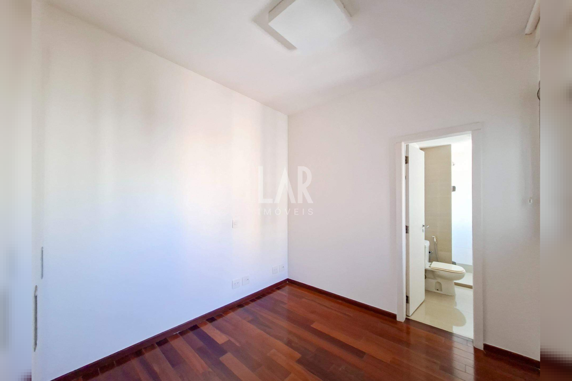 Apartamento de 4 quartos para alugar, Belvedere, Belo Horizonte - MG