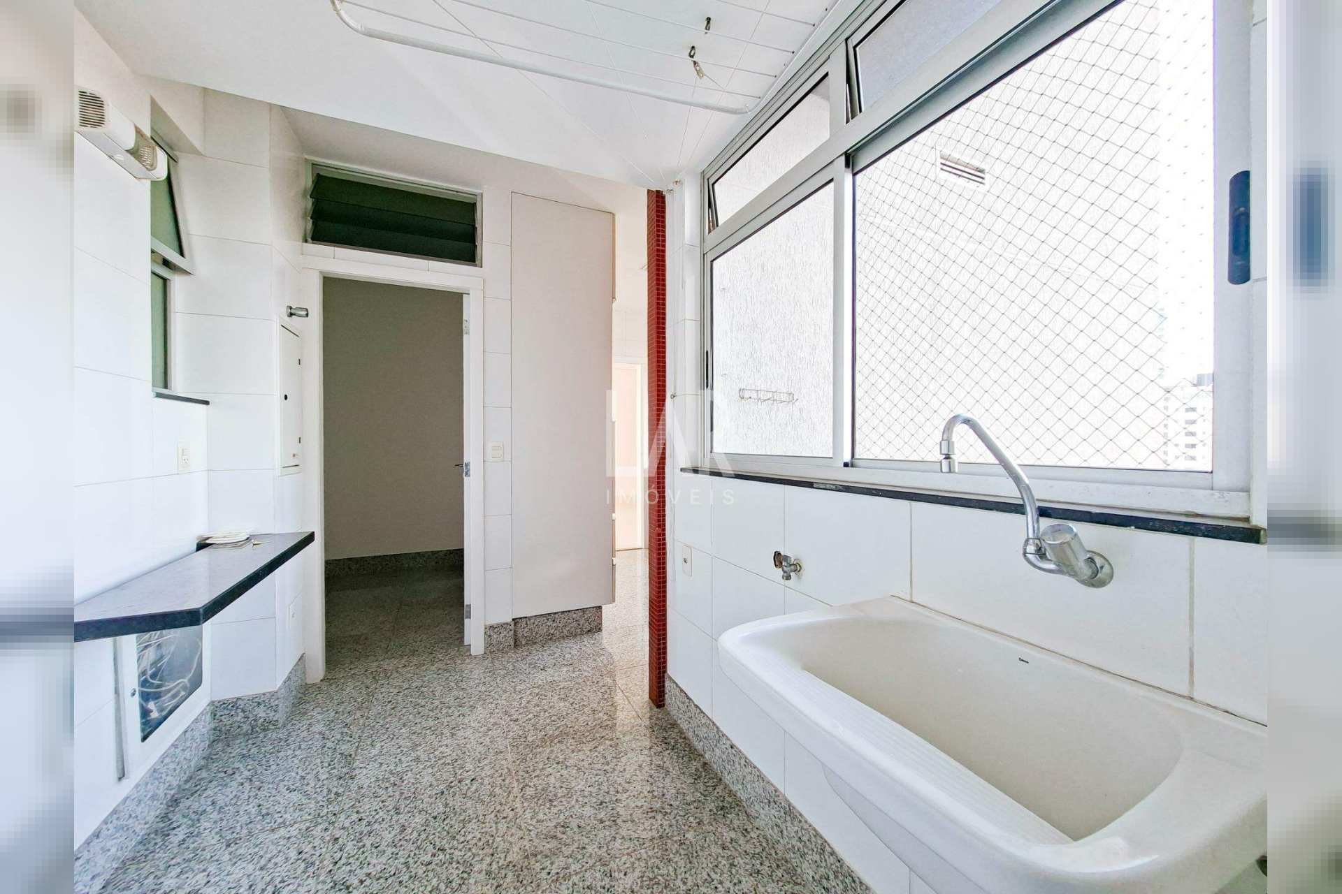 Apartamento de 4 quartos para alugar, Belvedere, Belo Horizonte - MG