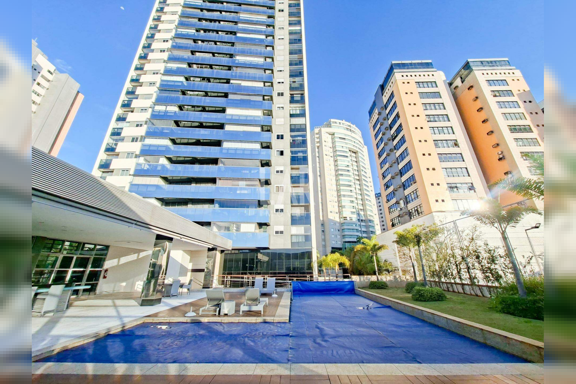 Apartamento de 4 quartos para alugar, Belvedere, Belo Horizonte - MG