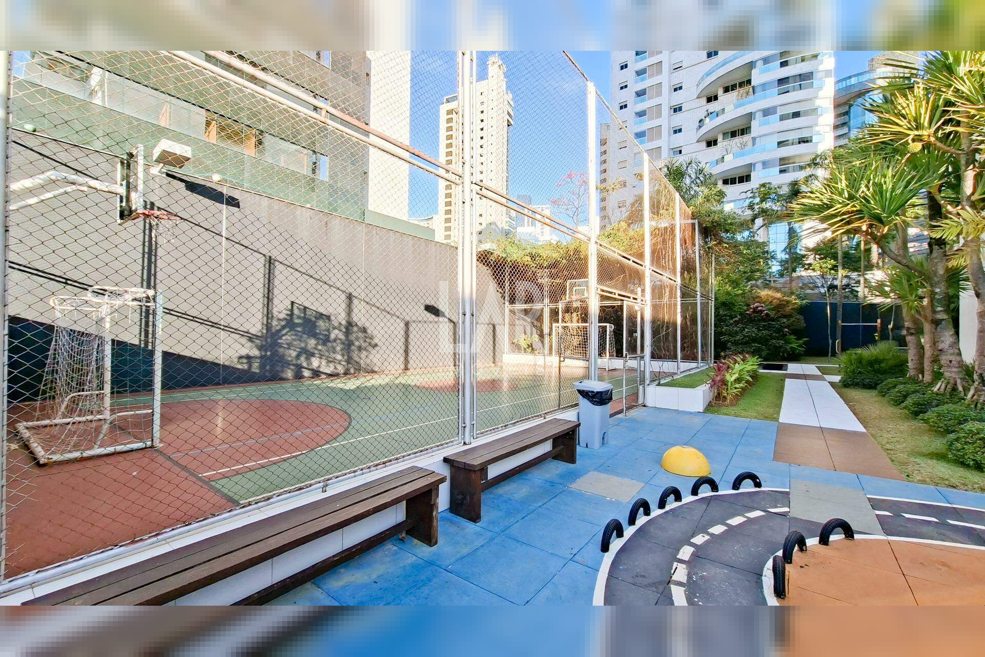 Apartamento de 4 quartos para alugar, Belvedere, Belo Horizonte - MG