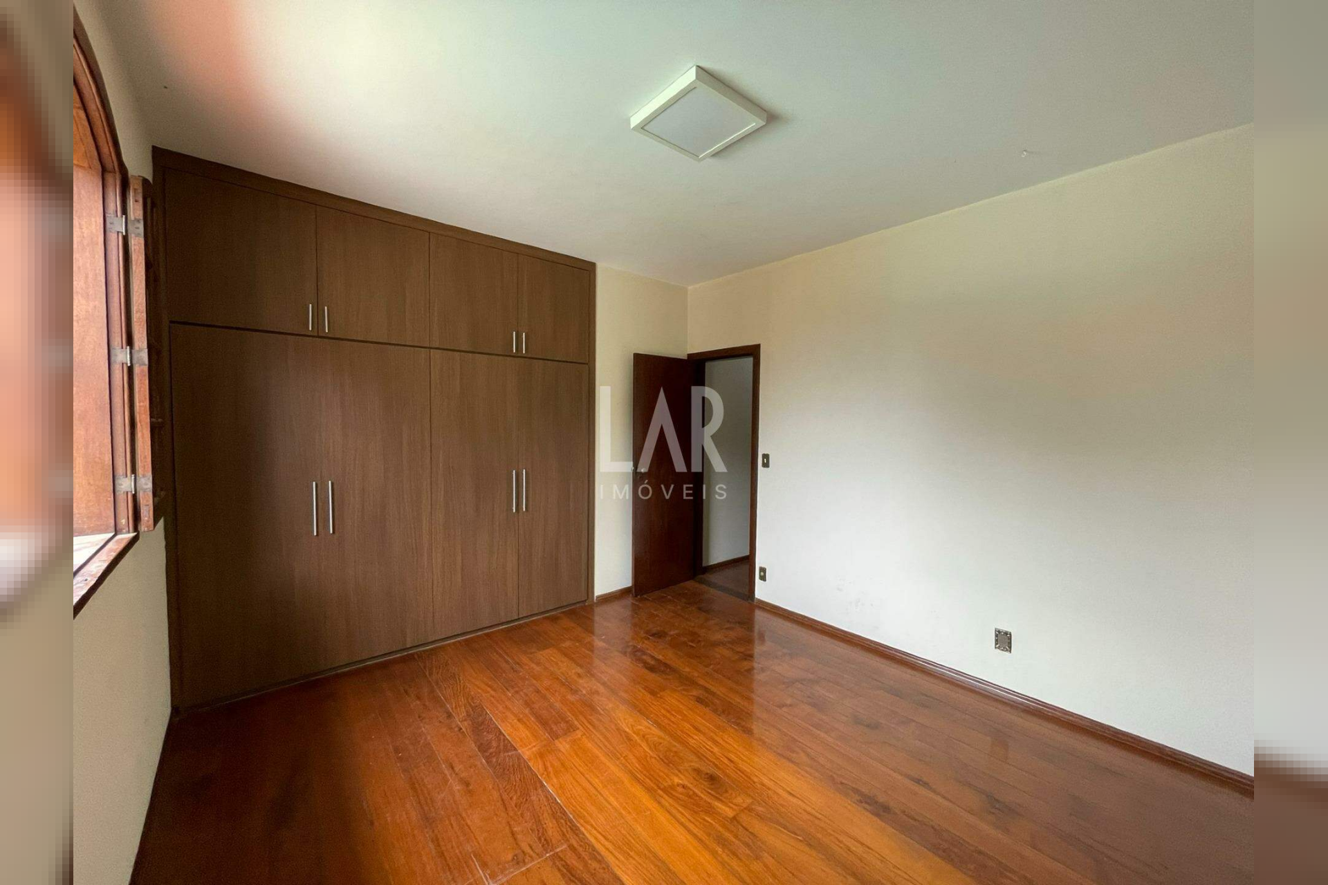 Casa de 4 quartos à venda, São Luiz, Belo Horizonte - MG
