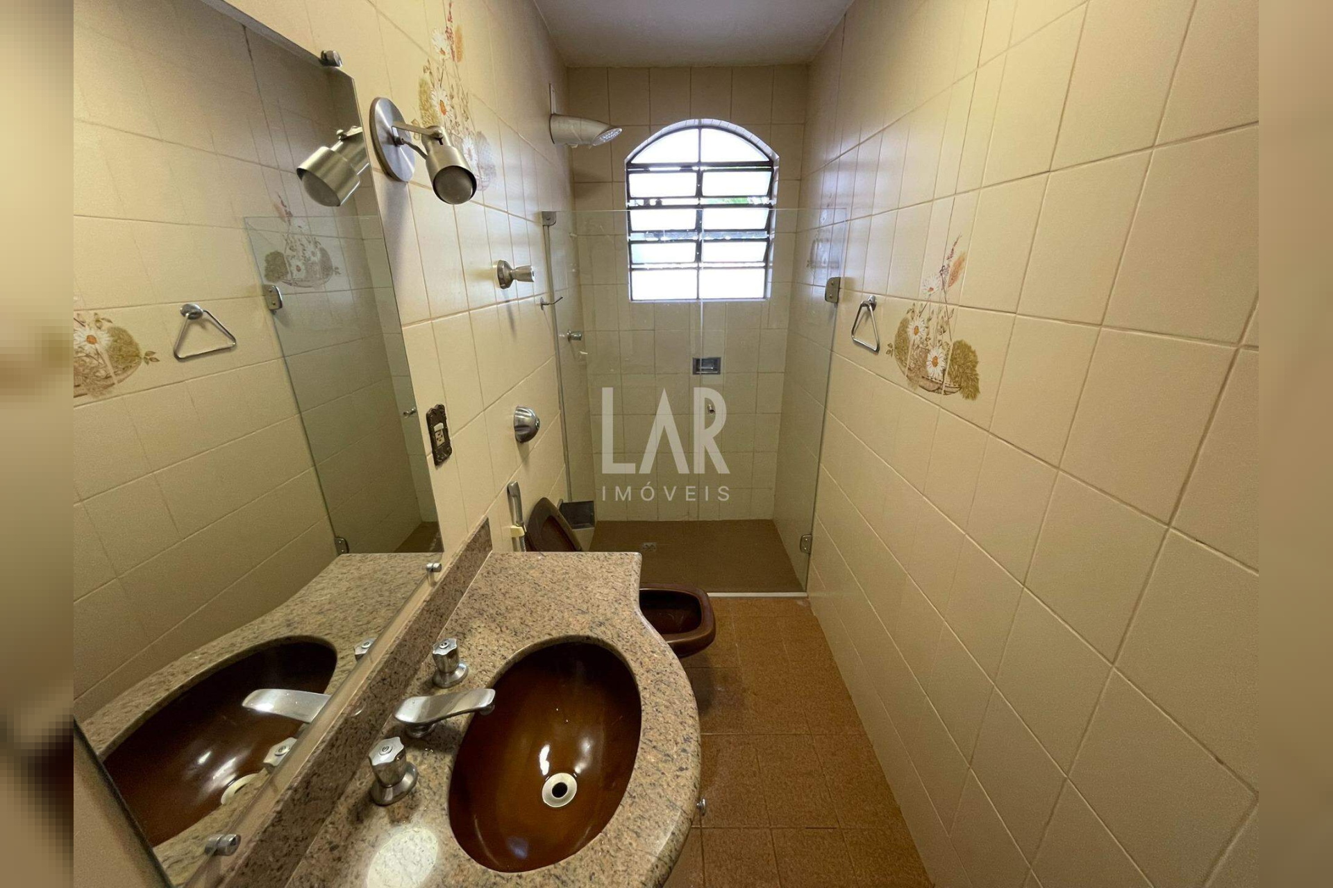 Casa de 4 quartos à venda, São Luiz, Belo Horizonte - MG