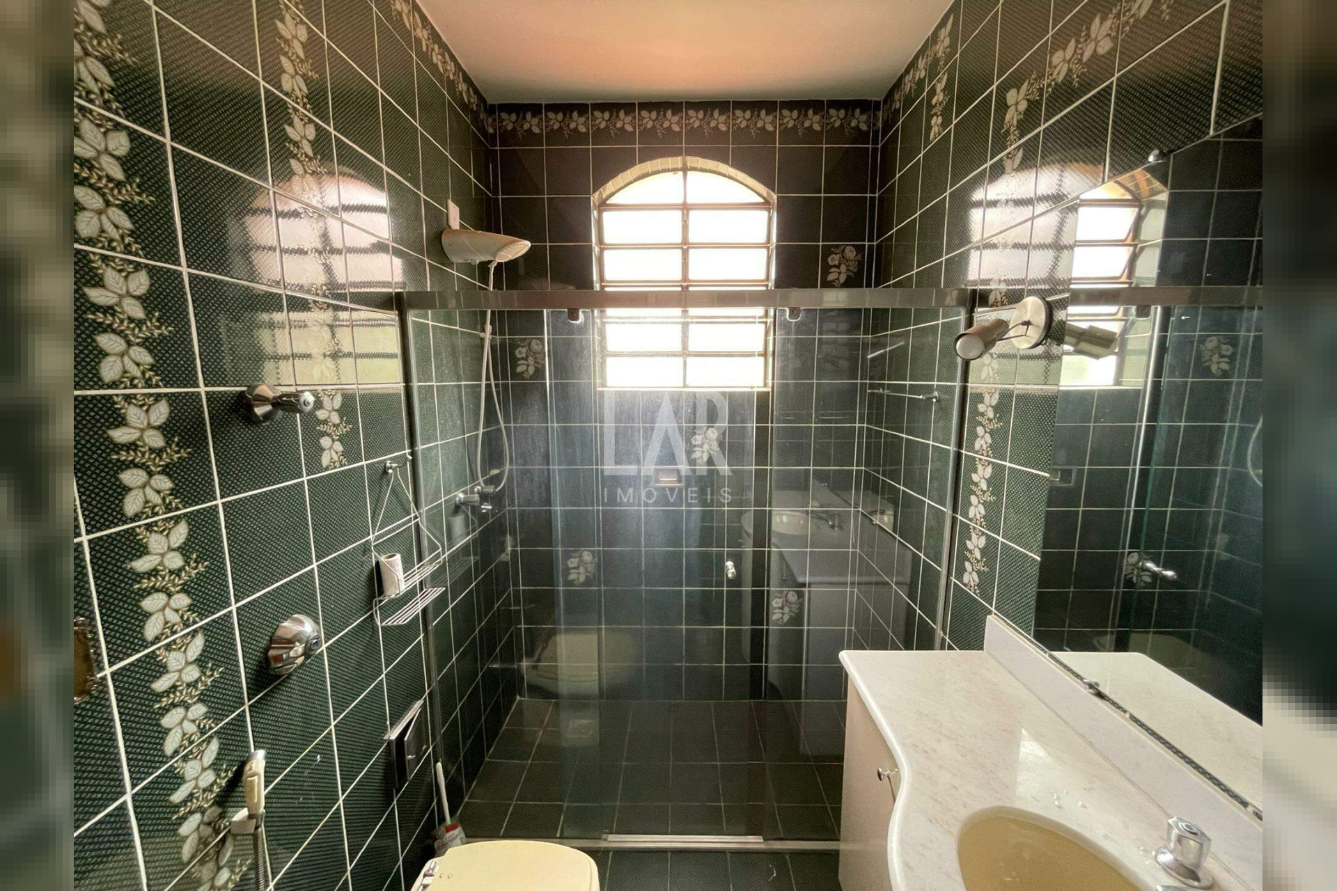 Casa de 4 quartos à venda, São Luiz, Belo Horizonte - MG