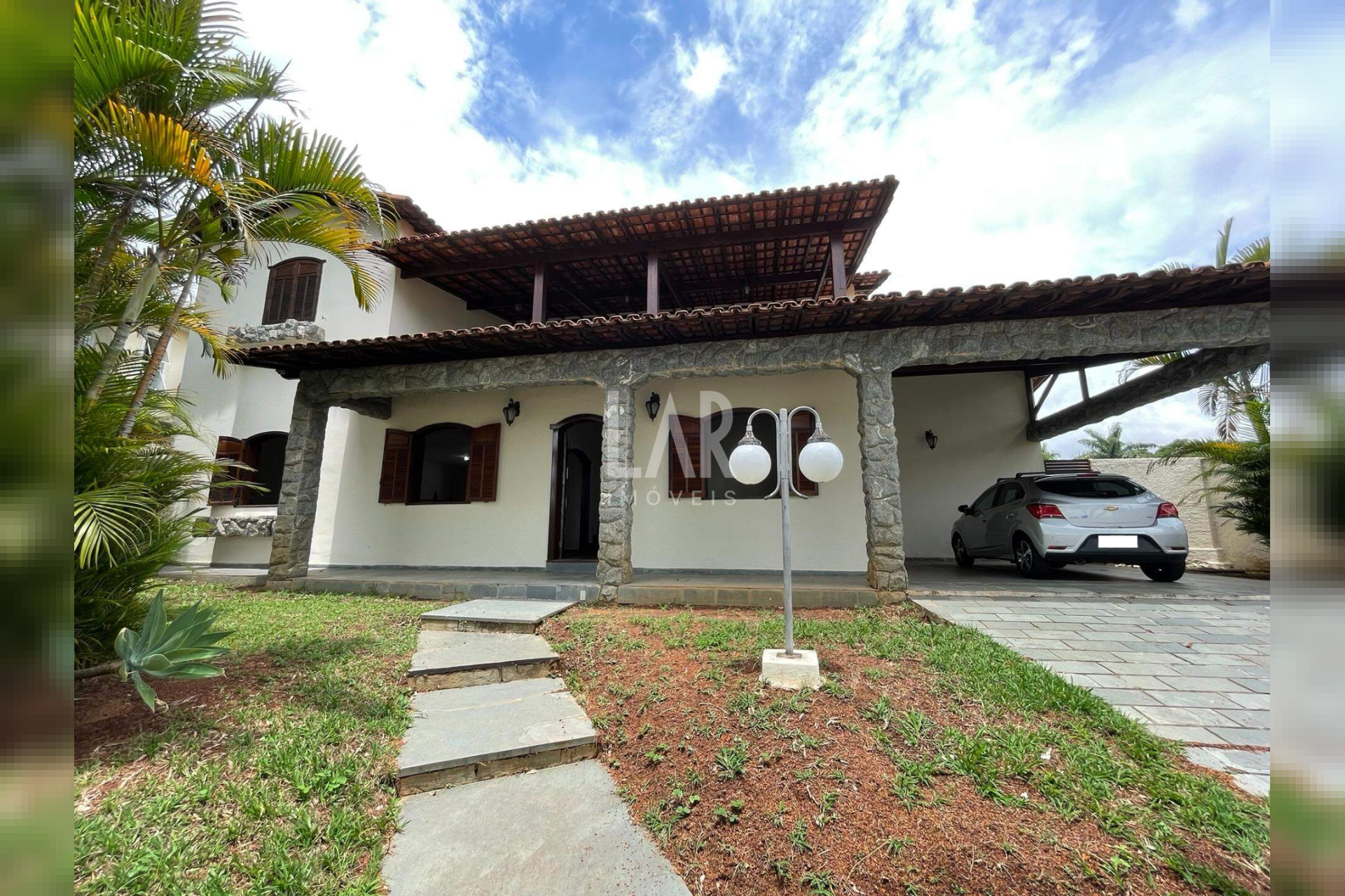 Casa de 4 quartos à venda, São Luiz, Belo Horizonte - MG