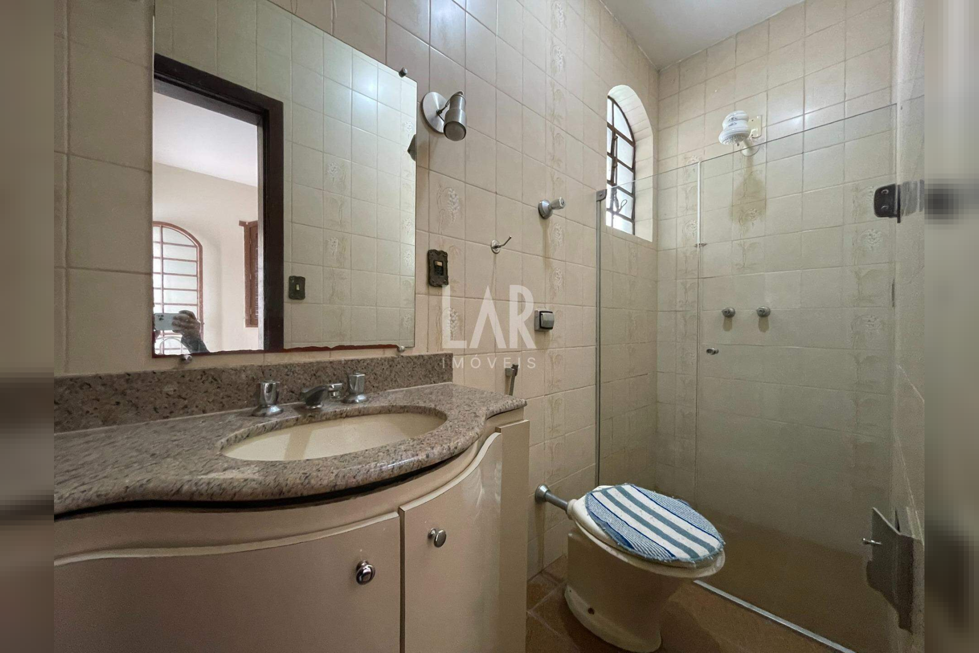 Casa de 4 quartos à venda, São Luiz, Belo Horizonte - MG