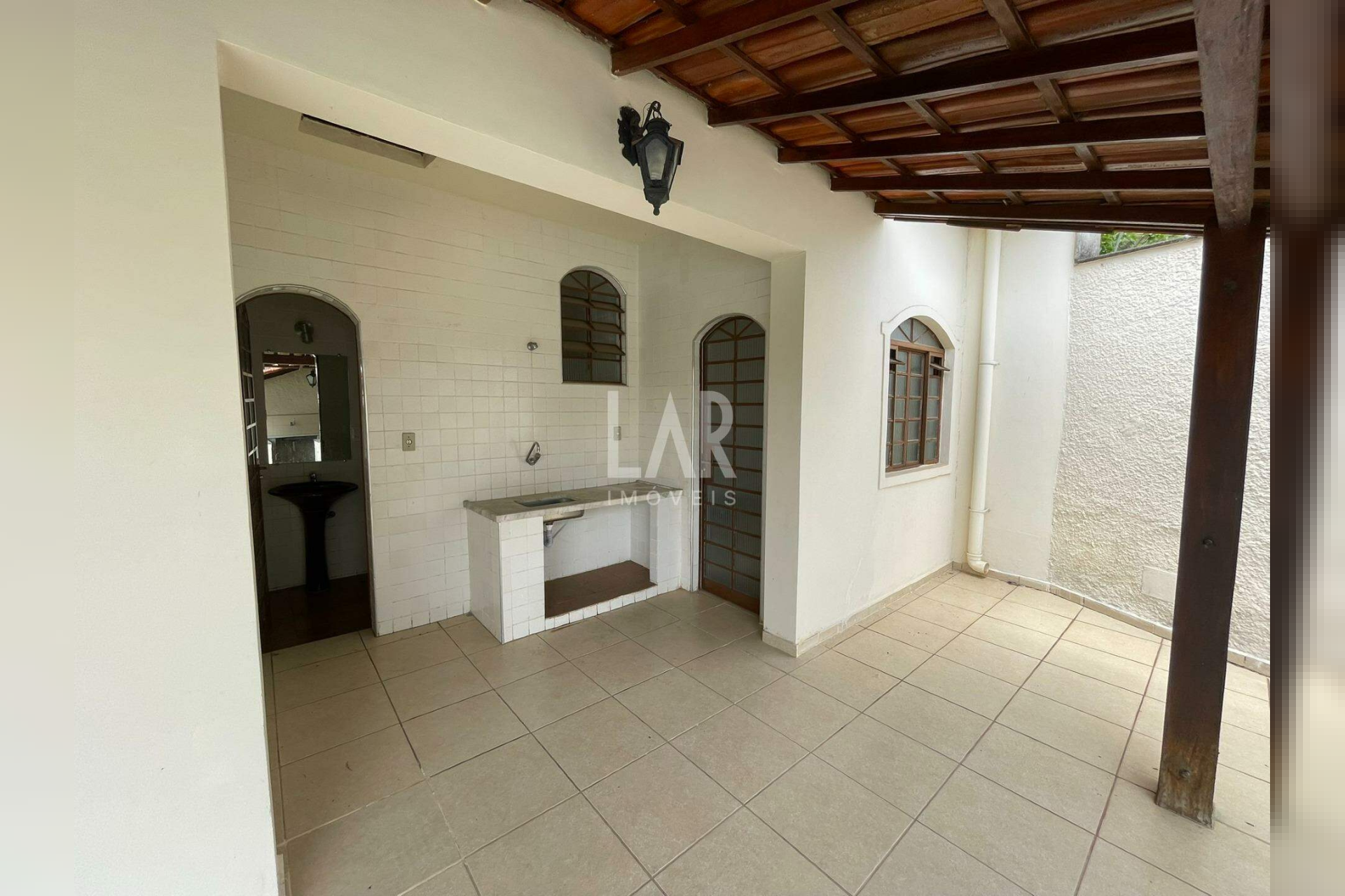 Casa de 4 quartos à venda, São Luiz, Belo Horizonte - MG