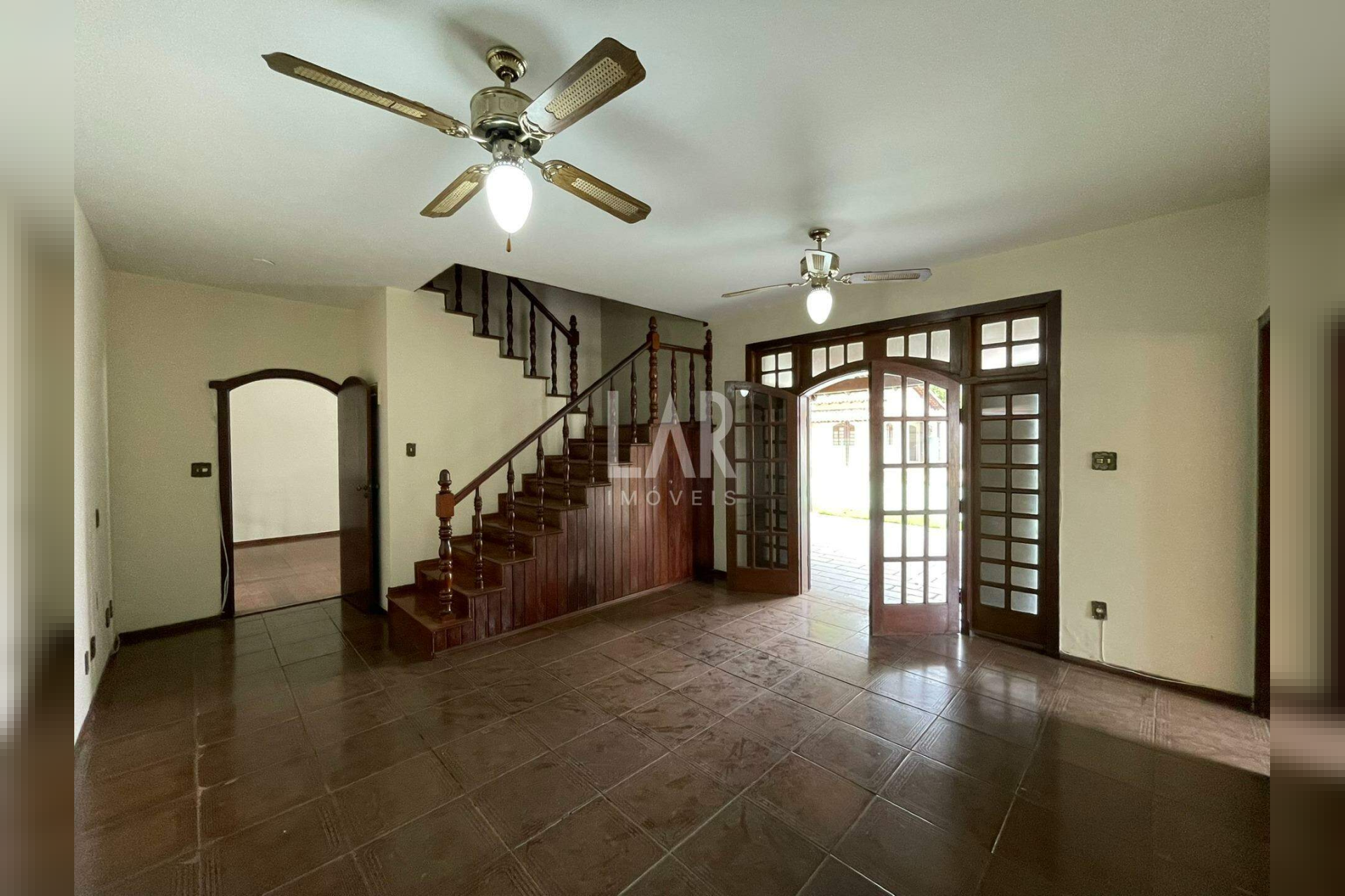 Casa de 4 quartos à venda, São Luiz, Belo Horizonte - MG