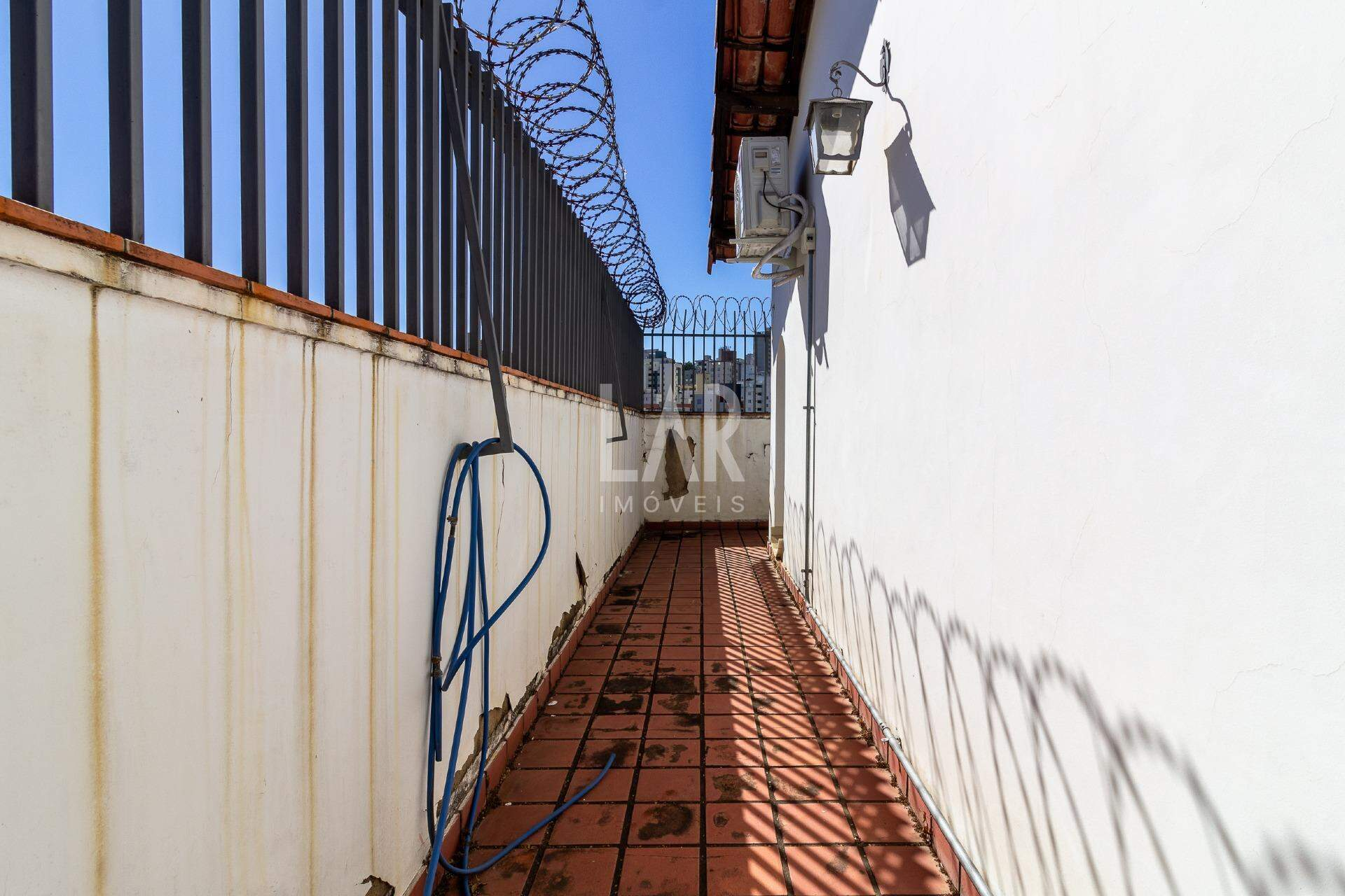 Casa de 6 quartos à venda, Coração de Jesus, Belo Horizonte - MG