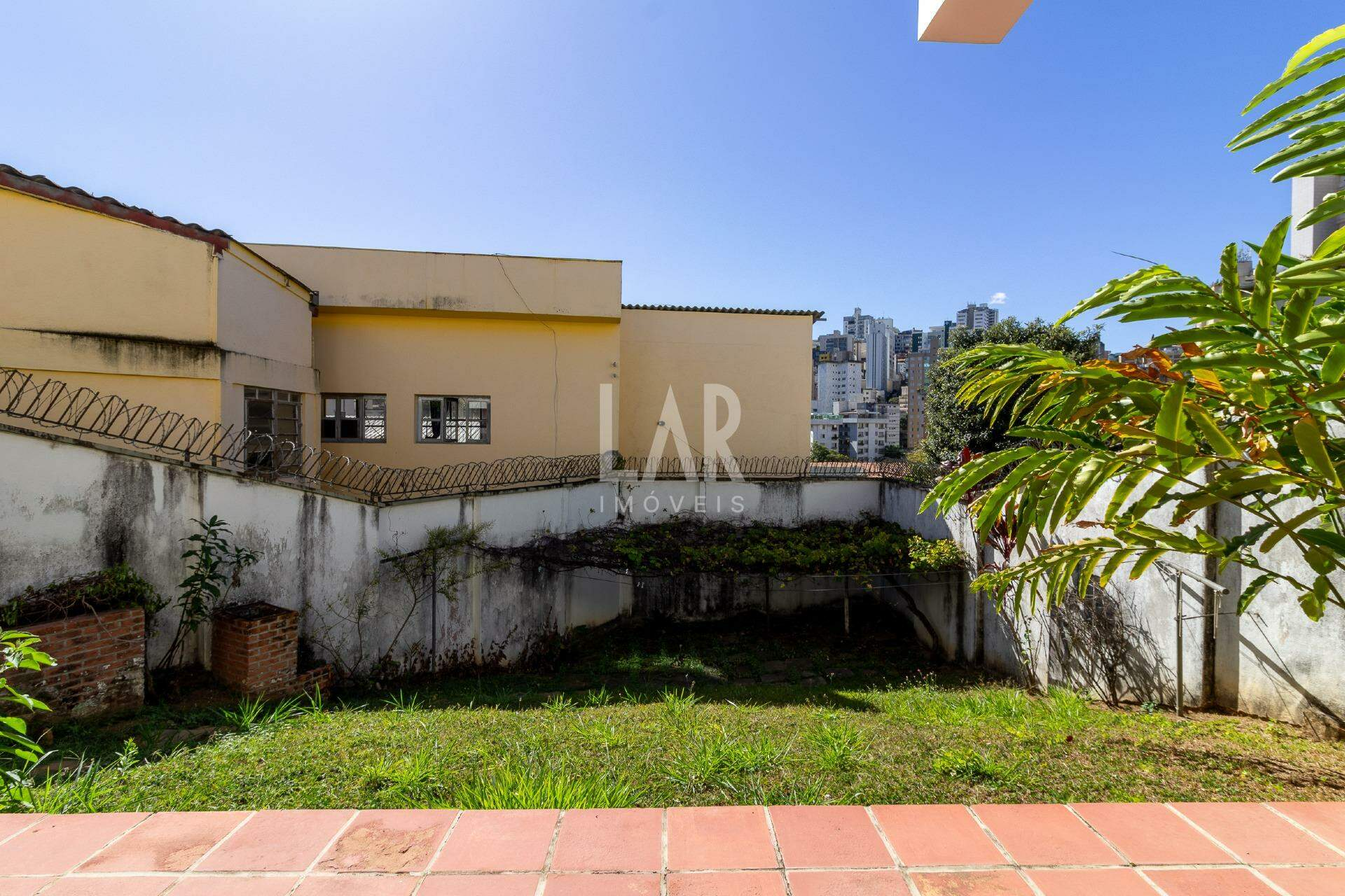 Casa de 6 quartos à venda, Coração de Jesus, Belo Horizonte - MG