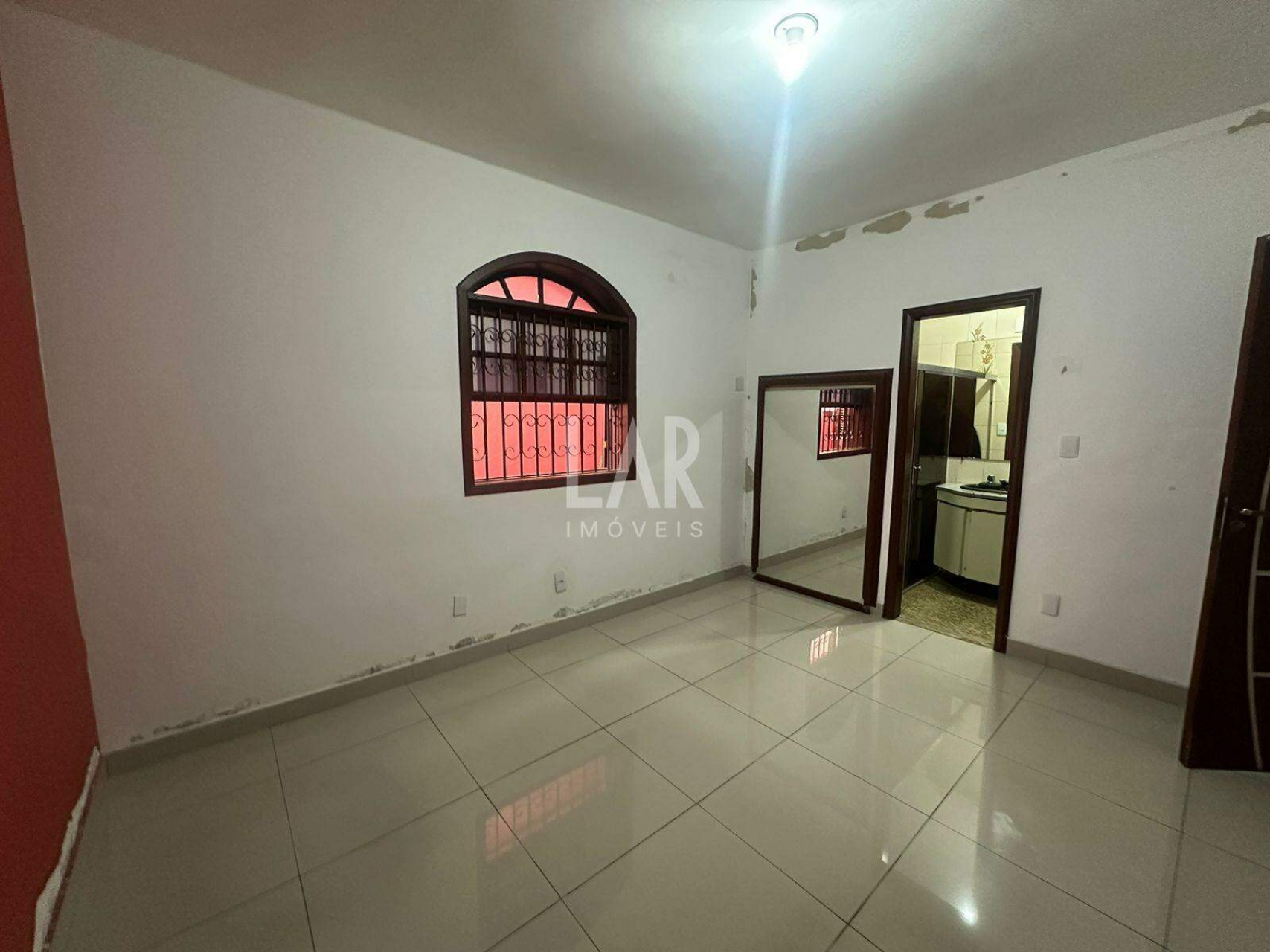 Casa de 5 quartos à venda, Santa Branca, Belo Horizonte - MG