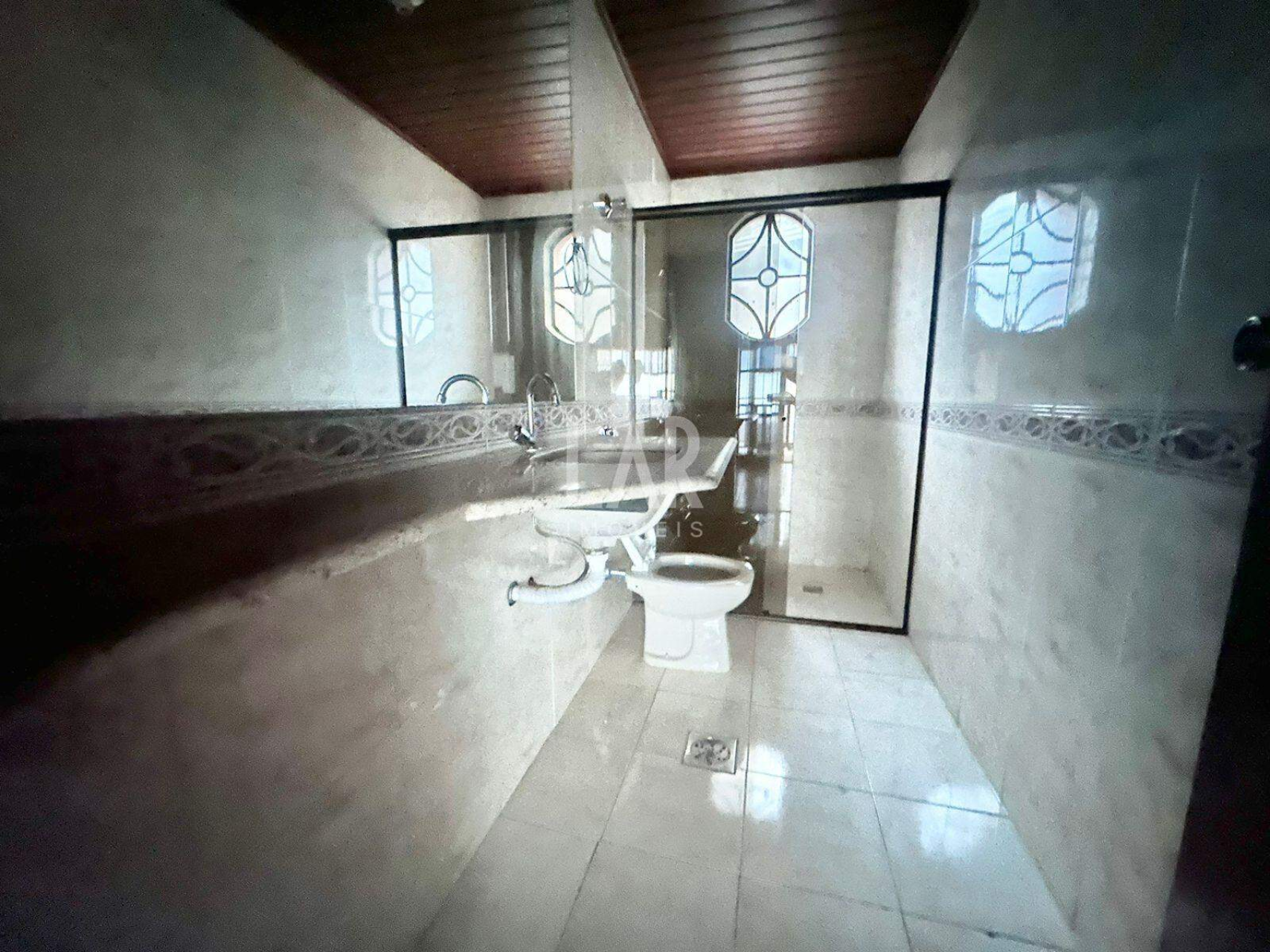 Casa de 5 quartos à venda, Santa Branca, Belo Horizonte - MG