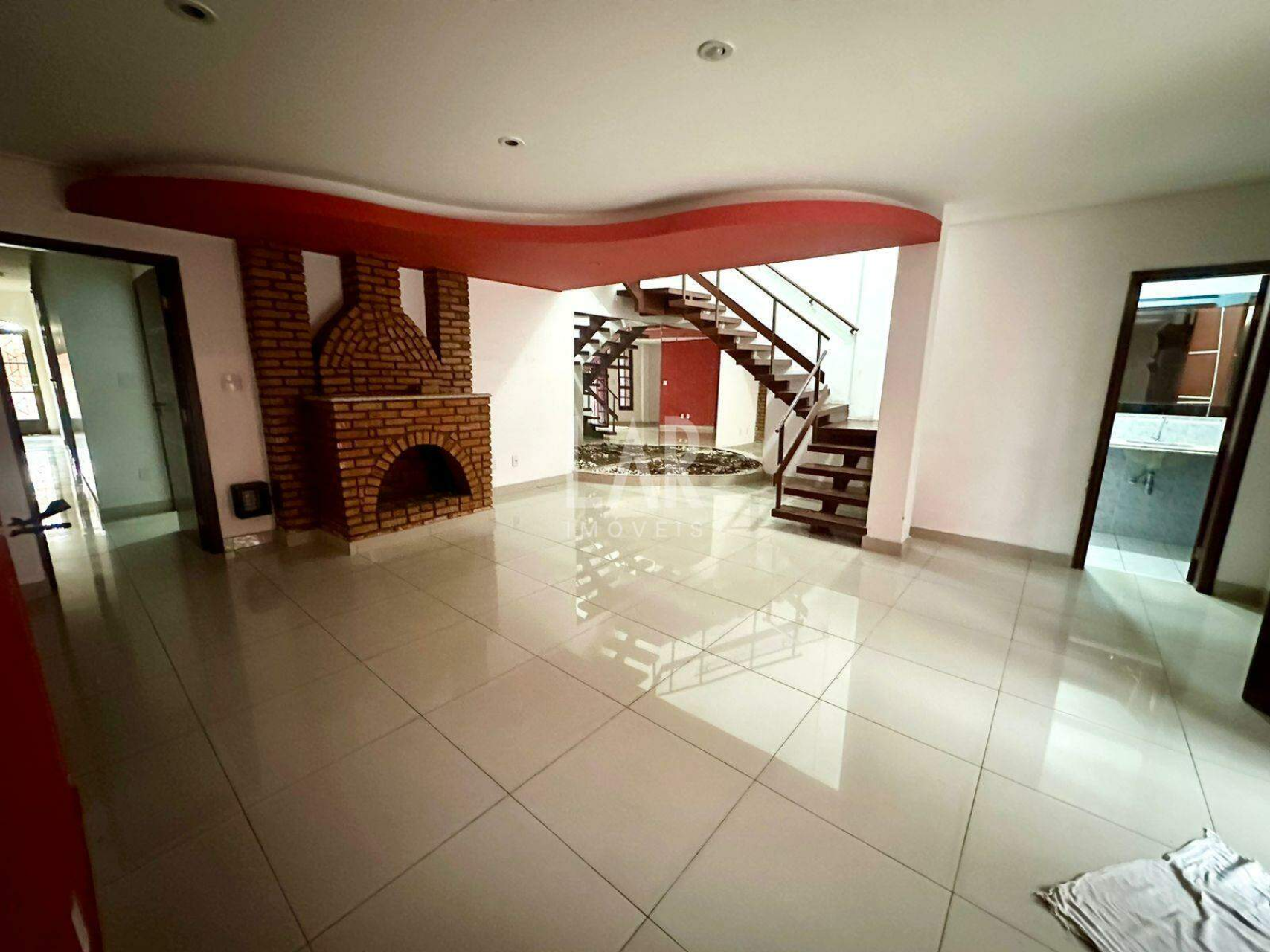 Casa de 5 quartos à venda, Santa Branca, Belo Horizonte - MG