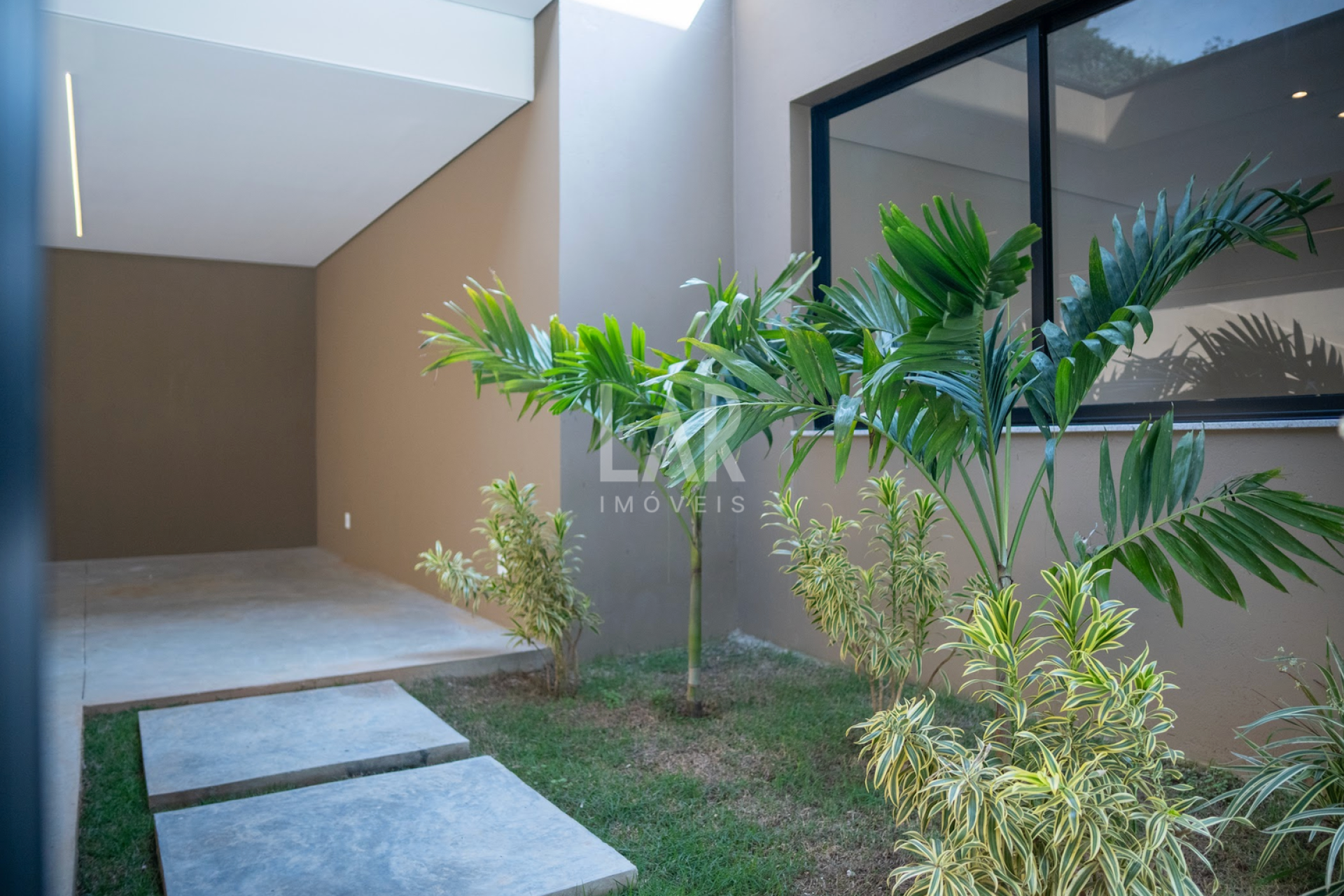 Casa em Condomínio de 5 quartos à venda, Vila Castela2ª Etapa, Nova Lima - MG