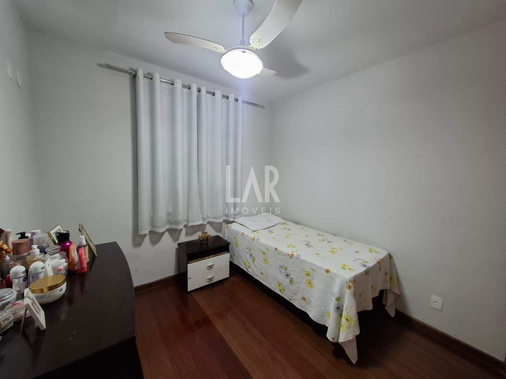 Apartamento de 4 quartos à venda, Buritis, Belo Horizonte - MG