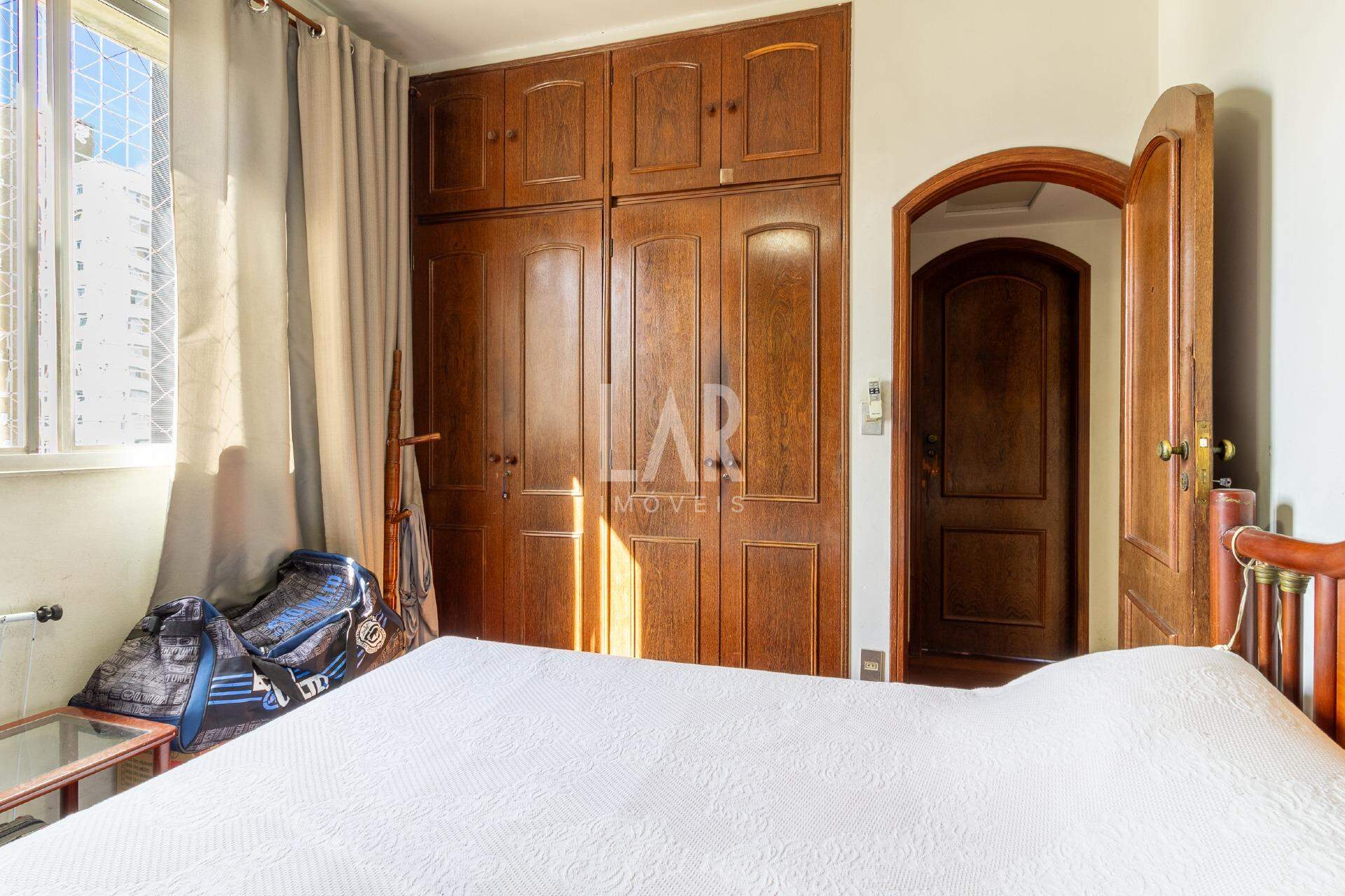 Apartamento de 4 quartos à venda, Lourdes, Belo Horizonte - MG