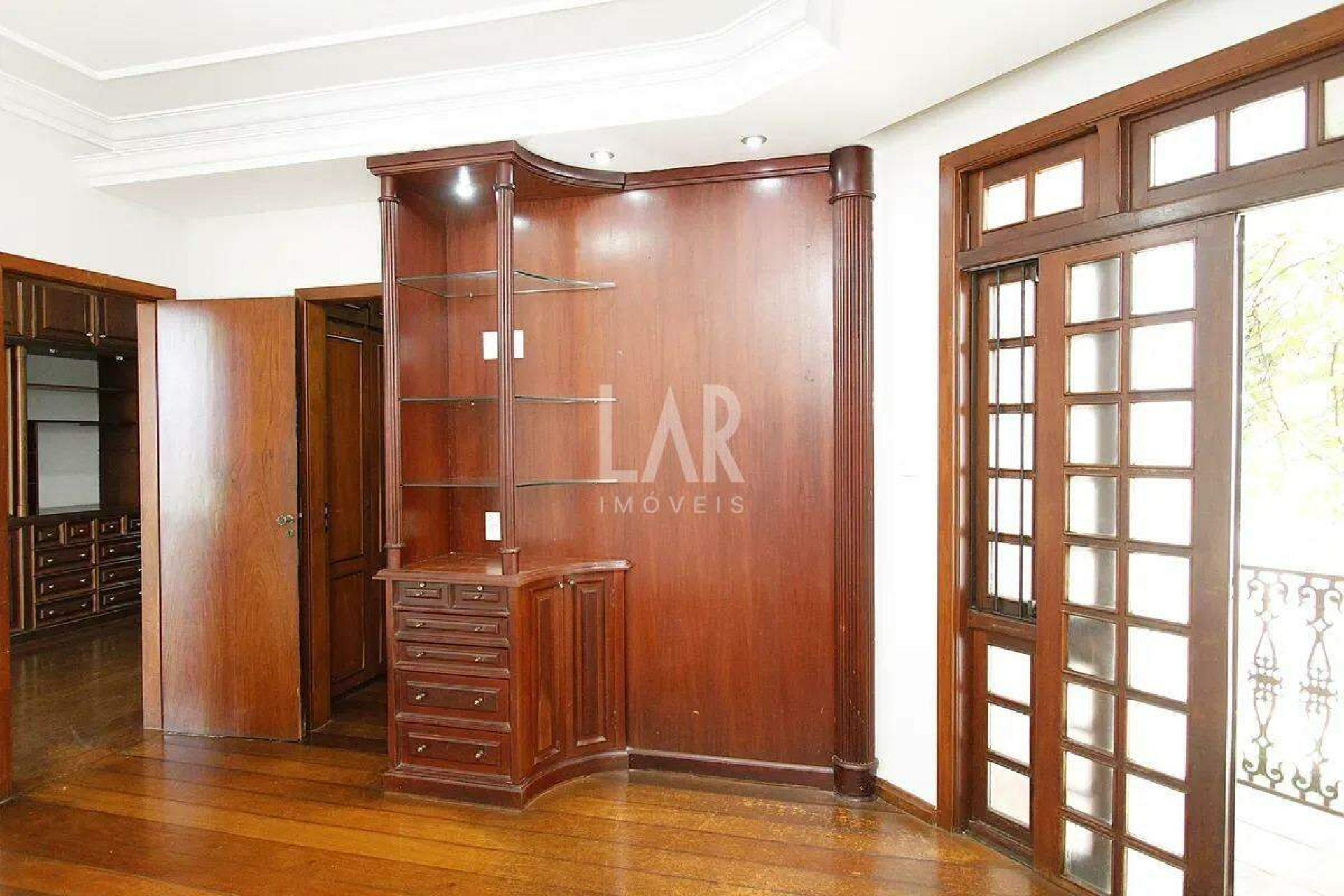 Casa de 4 quartos para alugar, Santa Lúcia, Belo Horizonte - MG