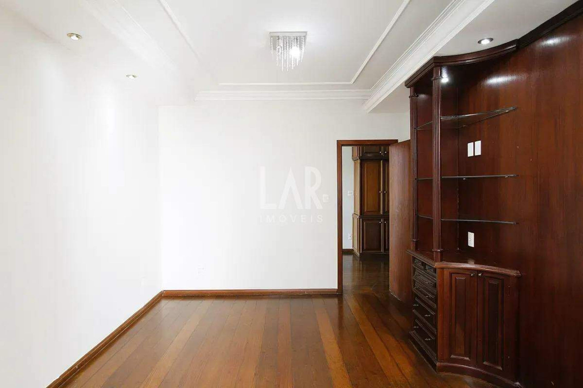 Casa de 4 quartos para alugar, Santa Lúcia, Belo Horizonte - MG