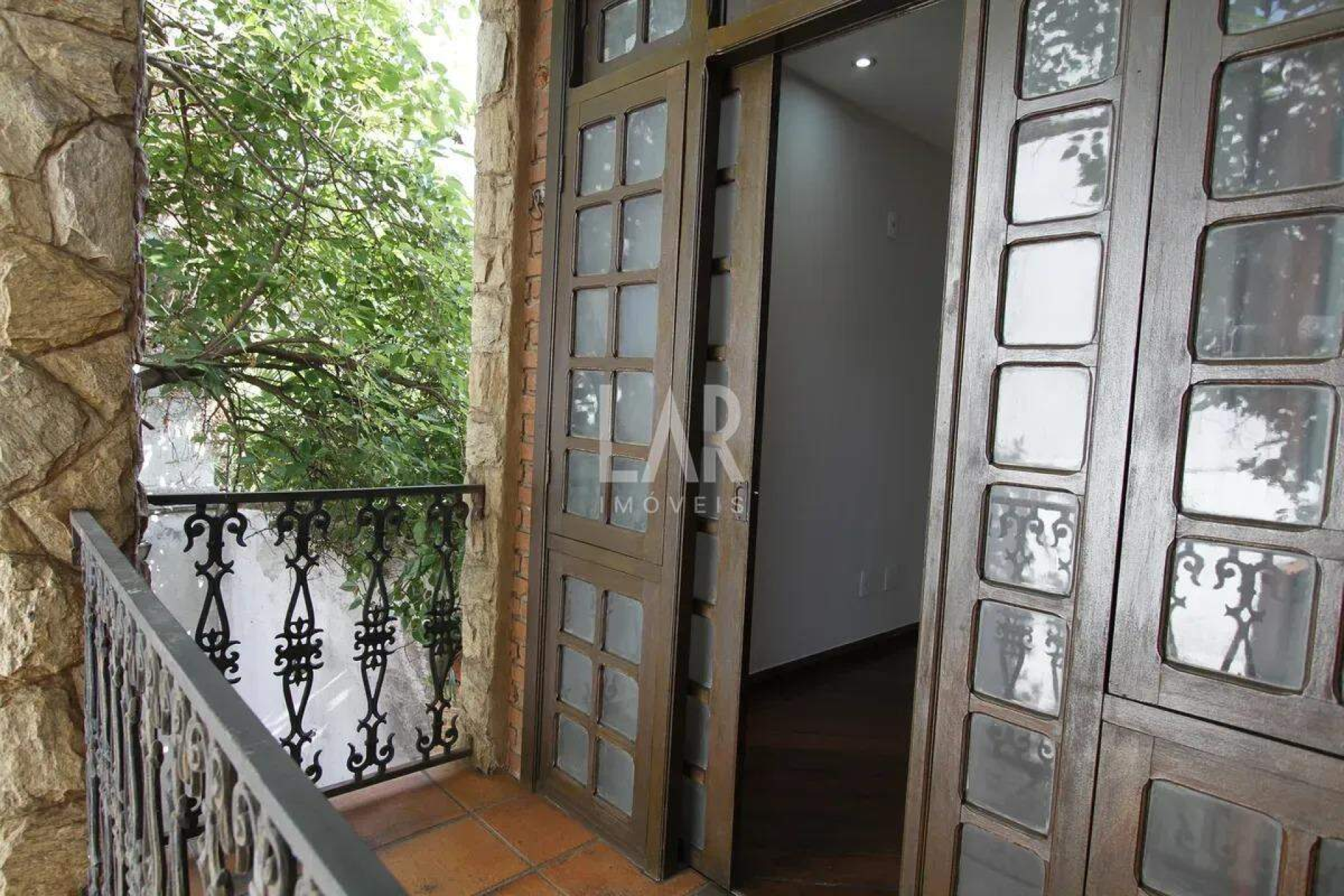 Casa de 4 quartos para alugar, Santa Lúcia, Belo Horizonte - MG