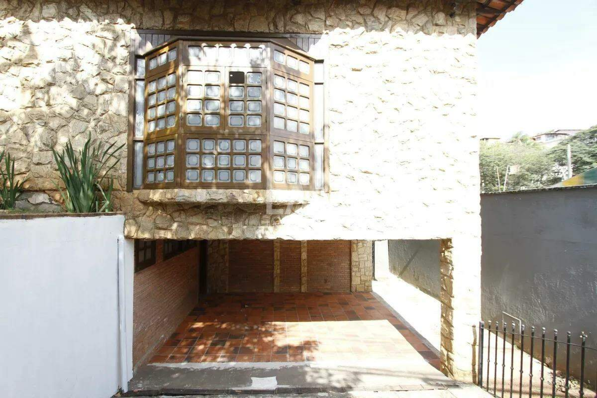Casa de 4 quartos para alugar, Santa Lúcia, Belo Horizonte - MG