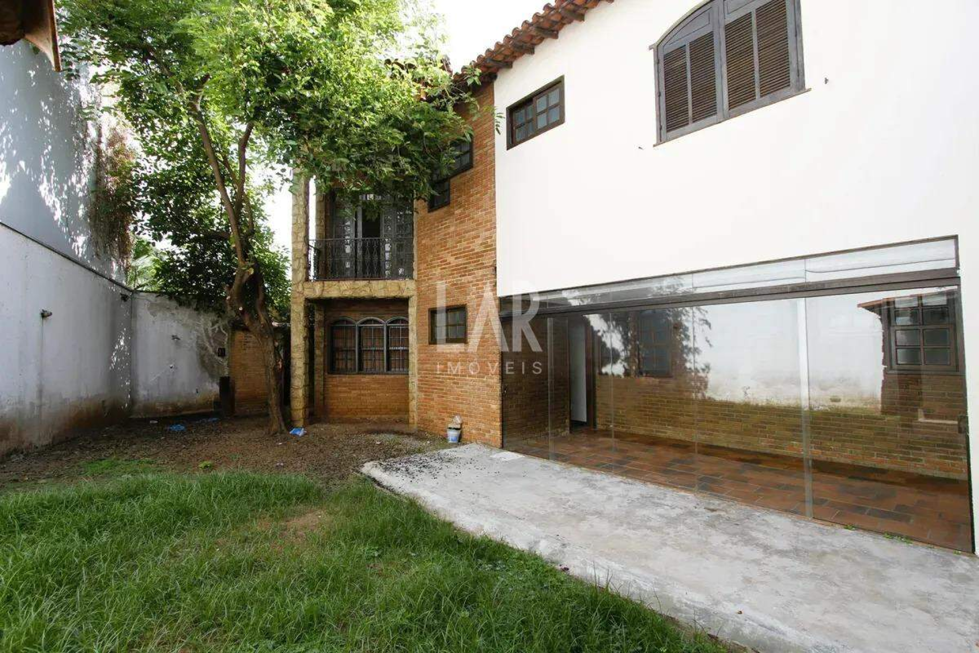 Casa de 4 quartos para alugar, Santa Lúcia, Belo Horizonte - MG