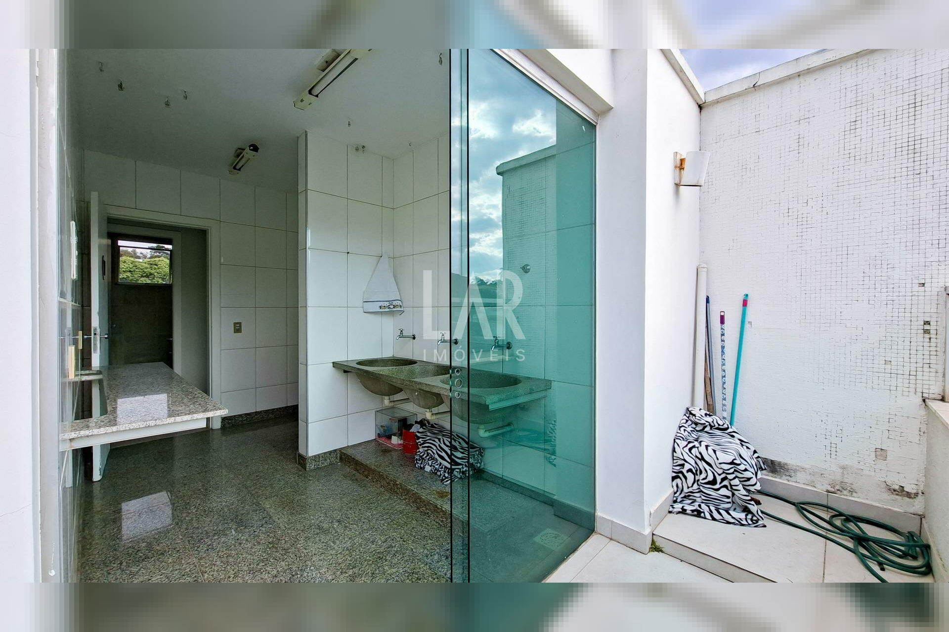 Apartamento de 3 quartos para alugar, São Luiz, Belo Horizonte - MG