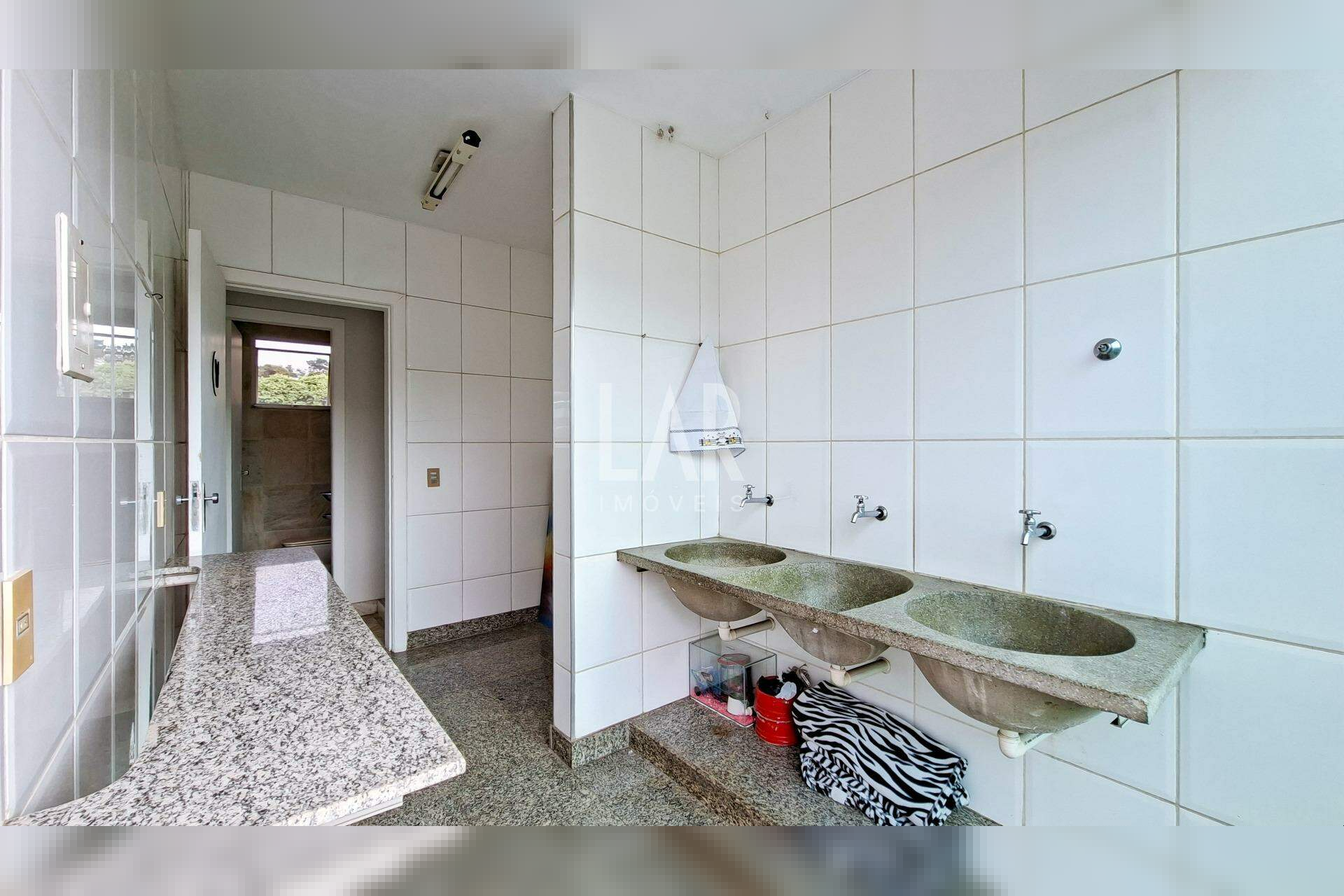 Apartamento de 3 quartos para alugar, São Luiz, Belo Horizonte - MG