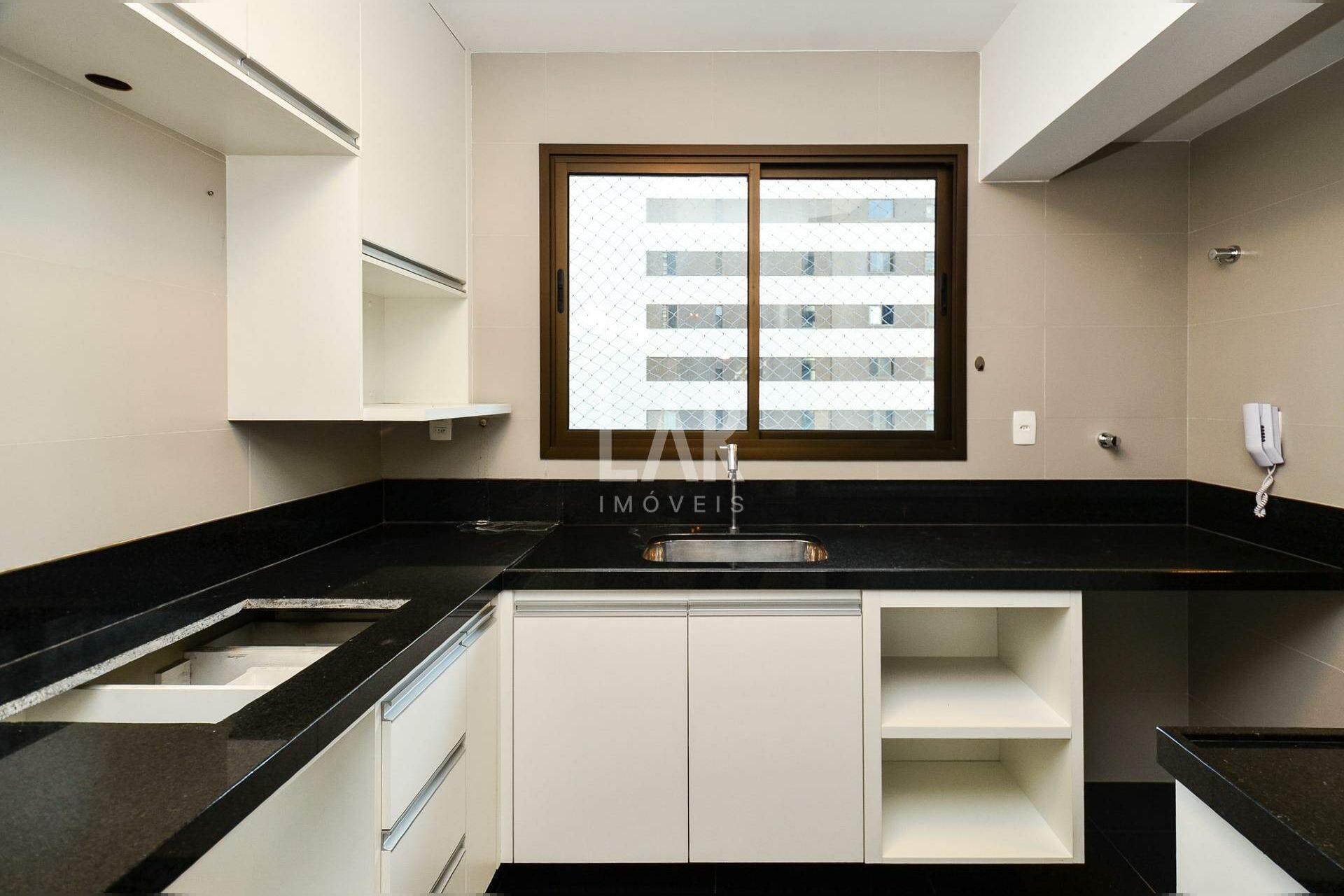 Apartamento de 3 quartos para alugar, Lourdes, Belo Horizonte - MG