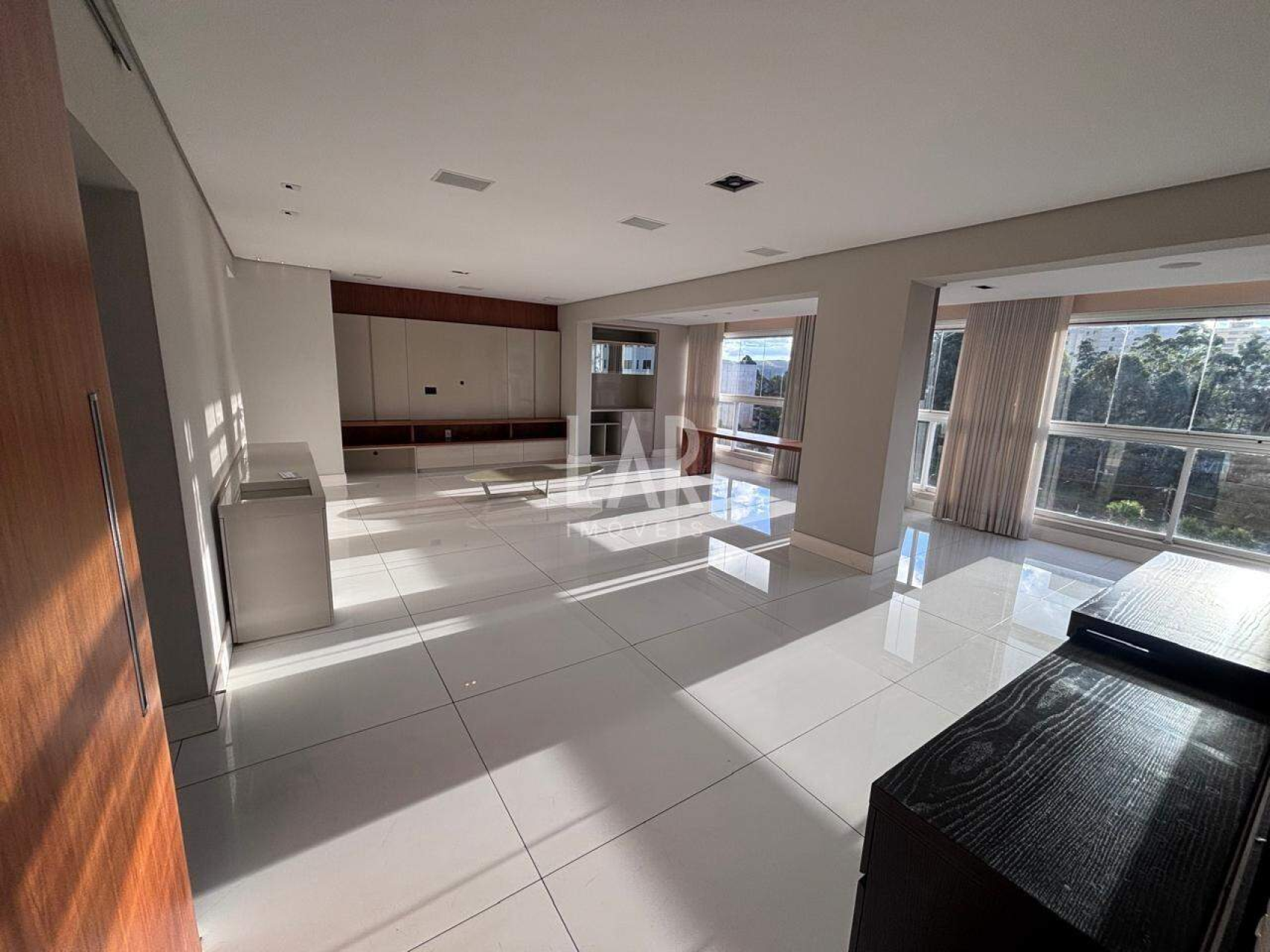 Apartamento de 3 quartos para alugar, Vila da Serra, Nova Lima - MG