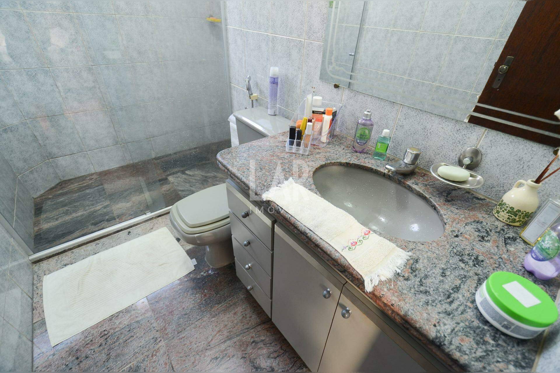 Apartamento de 3 quartos para alugar, Jardim América, Belo Horizonte - MG