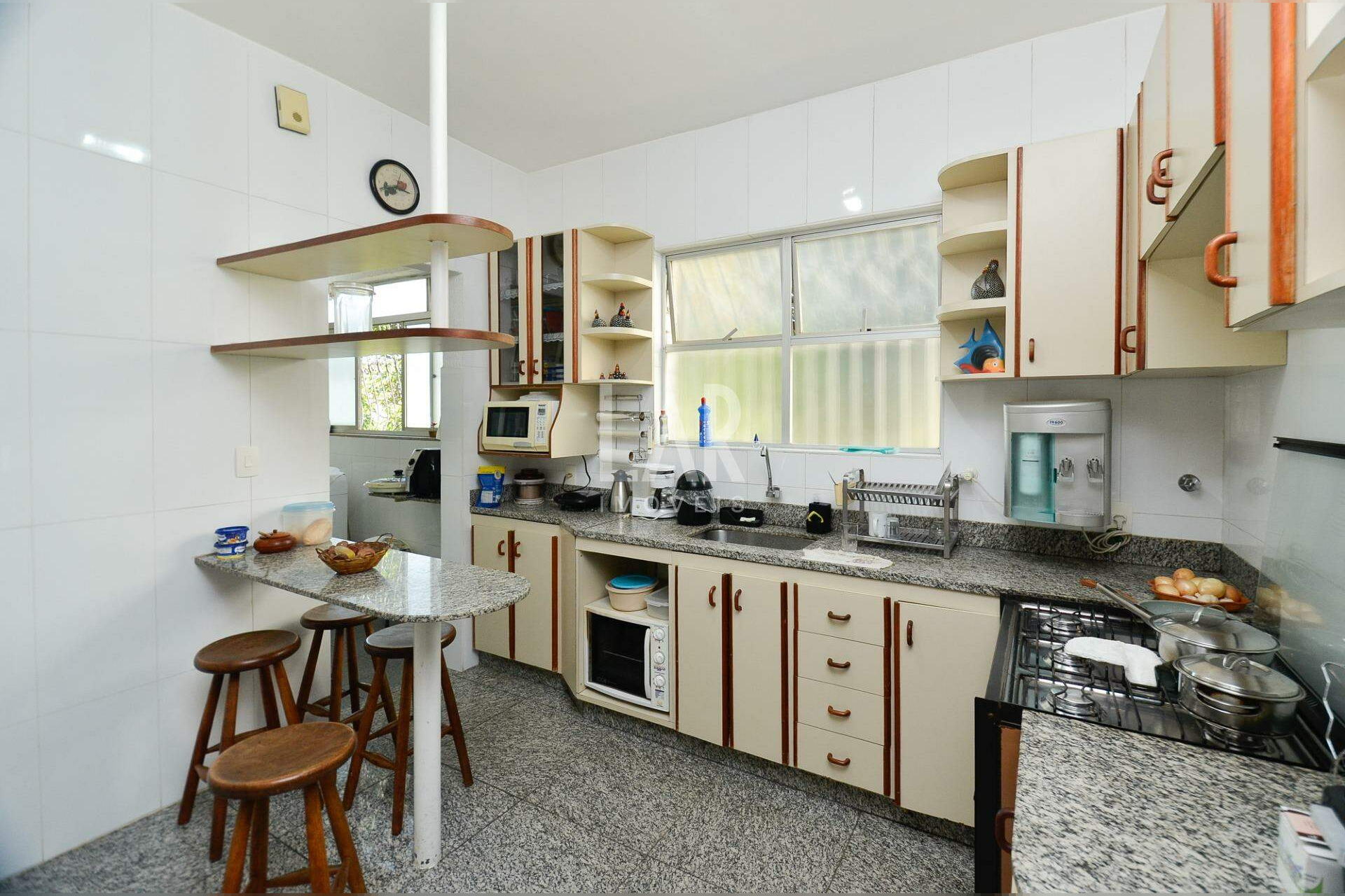 Apartamento de 3 quartos para alugar, Jardim América, Belo Horizonte - MG