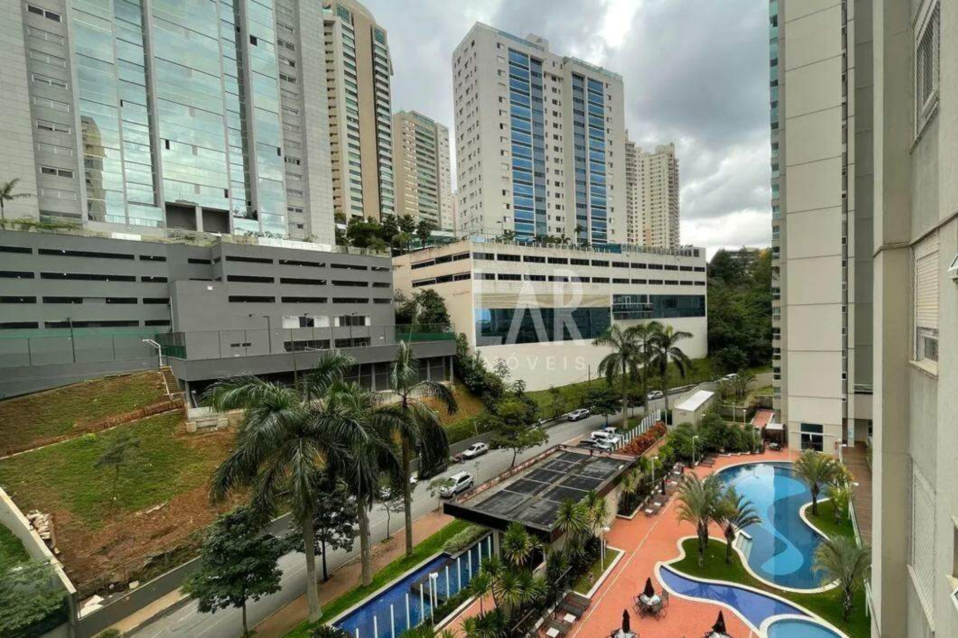 Apartamento de 2 quartos à venda, Vila da Serra, Nova Lima - MG