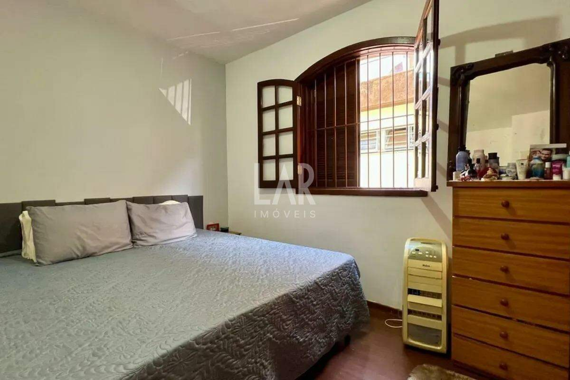 Casa de 3 quartos à venda, Colégio Batista, Belo Horizonte - MG