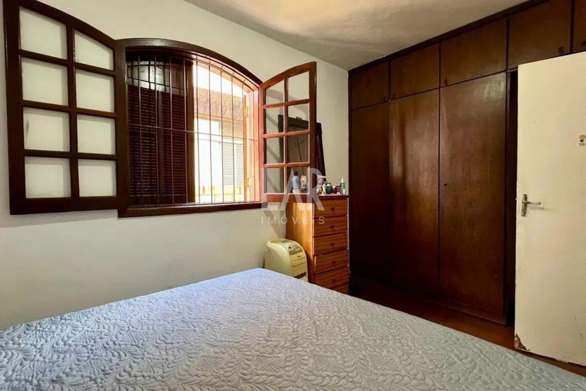 Casa de 3 quartos à venda, Colégio Batista, Belo Horizonte - MG