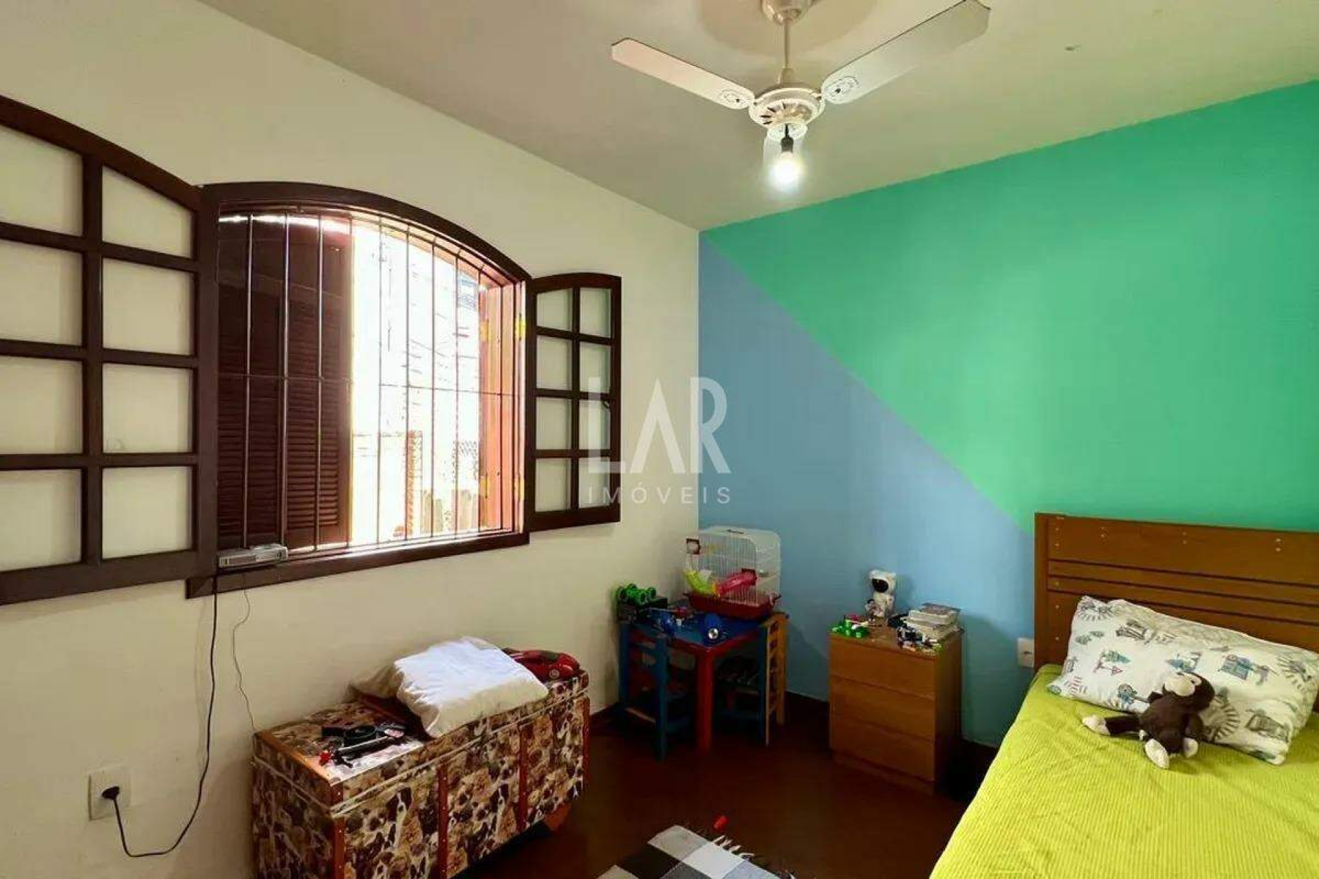 Casa de 3 quartos à venda, Colégio Batista, Belo Horizonte - MG