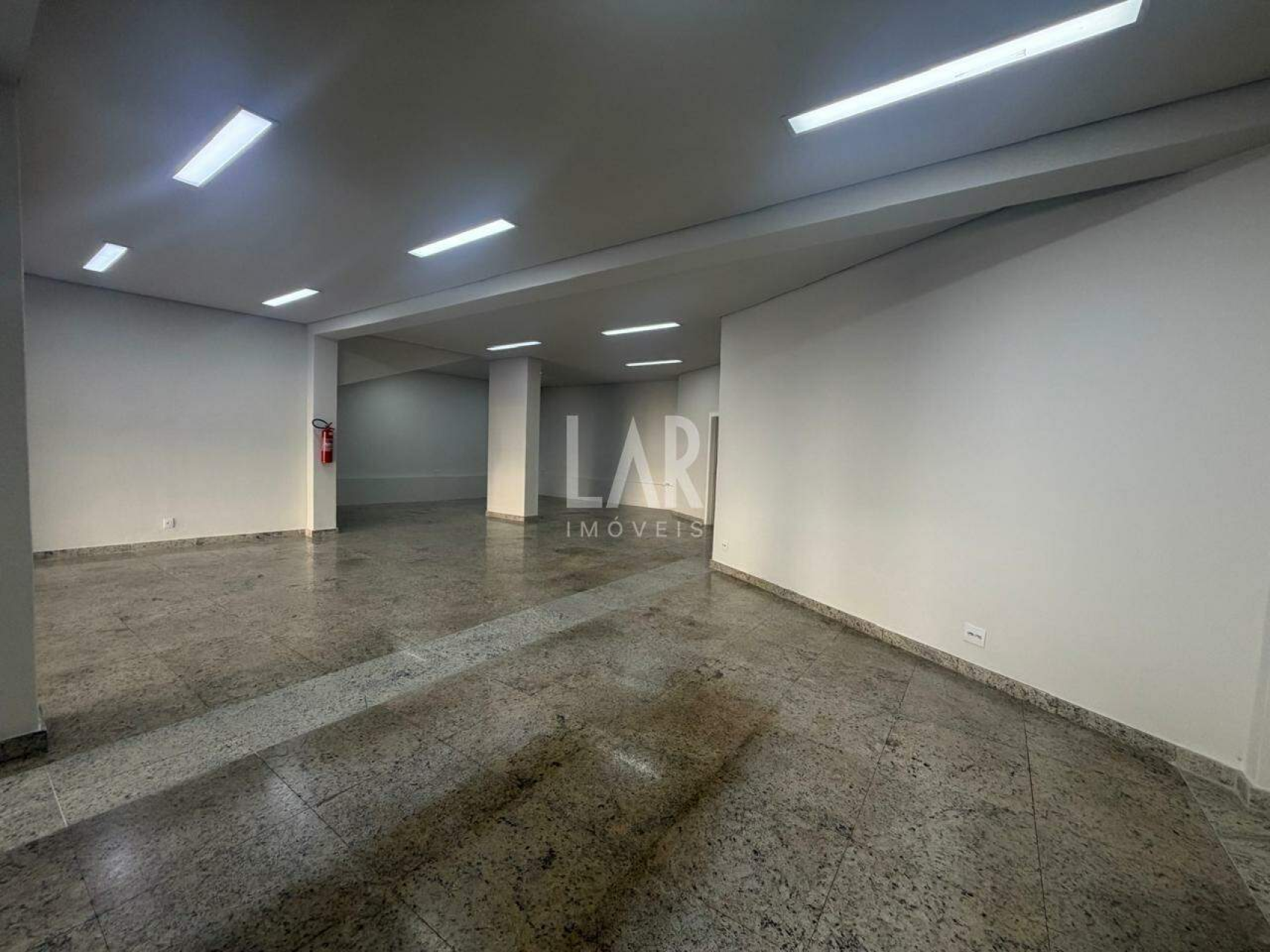 Loja para alugar, Santa Lúcia, Belo Horizonte - MG