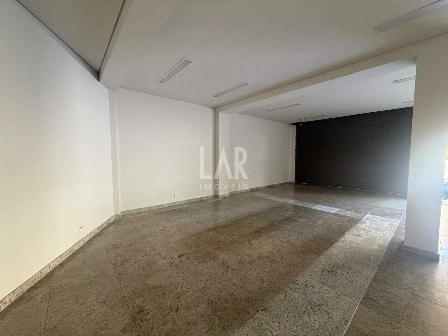 Loja para alugar, Santa Lúcia, Belo Horizonte - MG