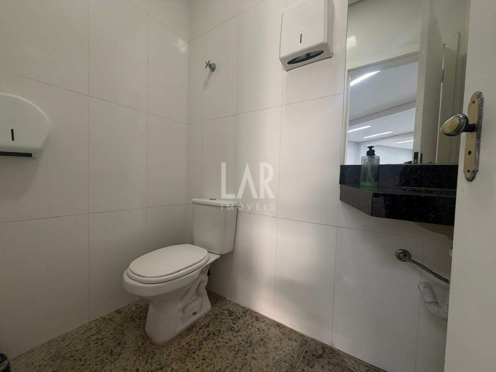 Loja para alugar, Santa Lúcia, Belo Horizonte - MG