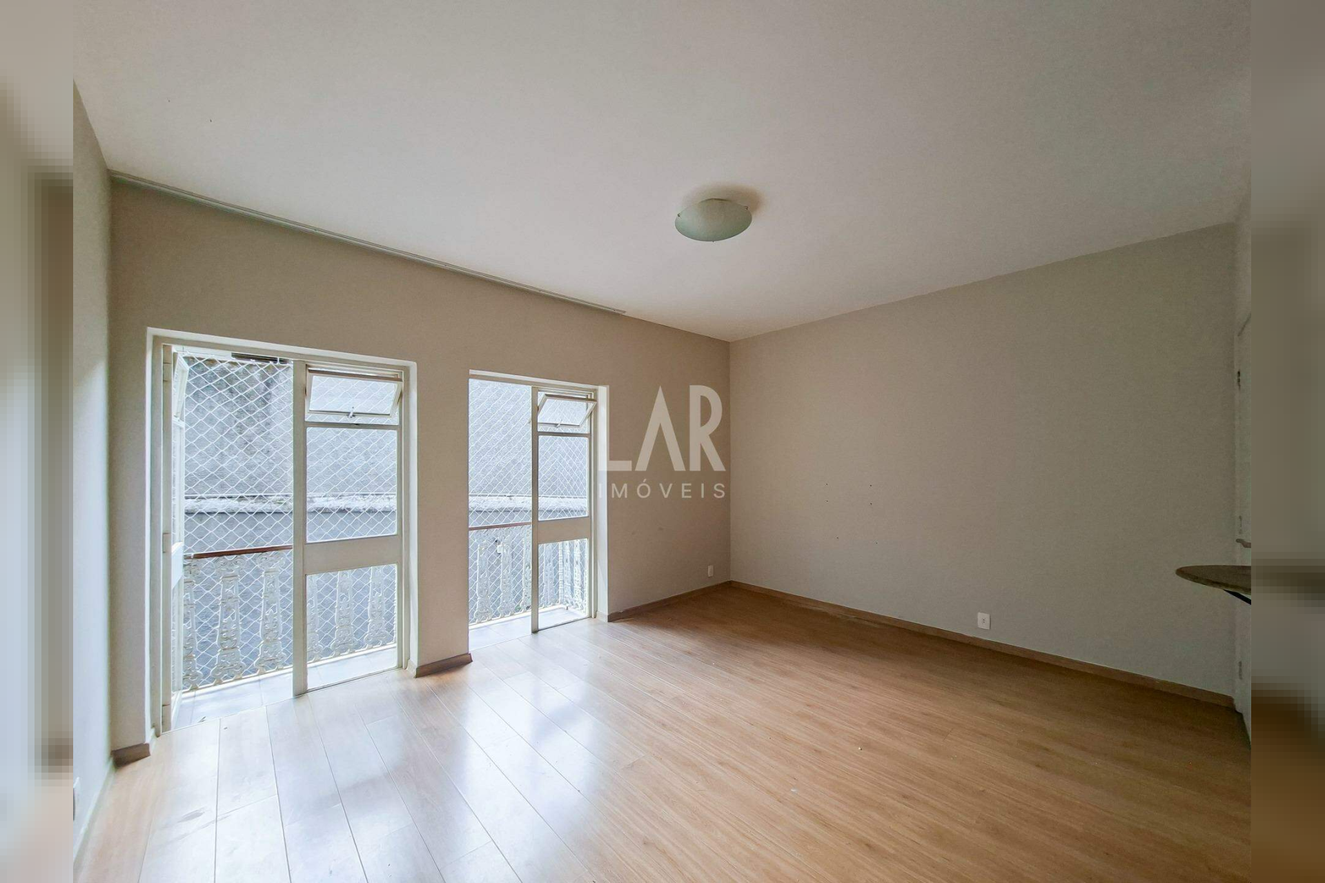 Apartamento de 3 quartos para alugar, Santa Lúcia, Belo Horizonte - MG