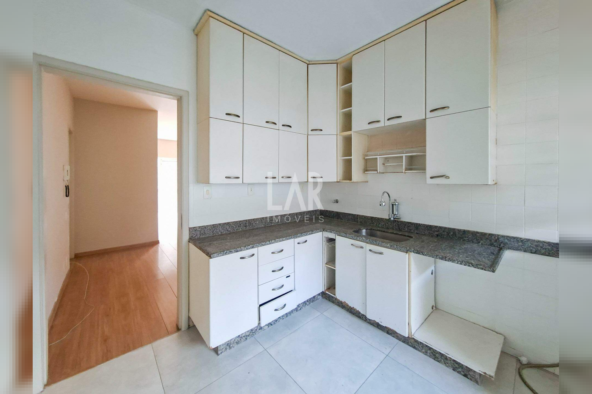 Apartamento de 3 quartos para alugar, Santa Lúcia, Belo Horizonte - MG