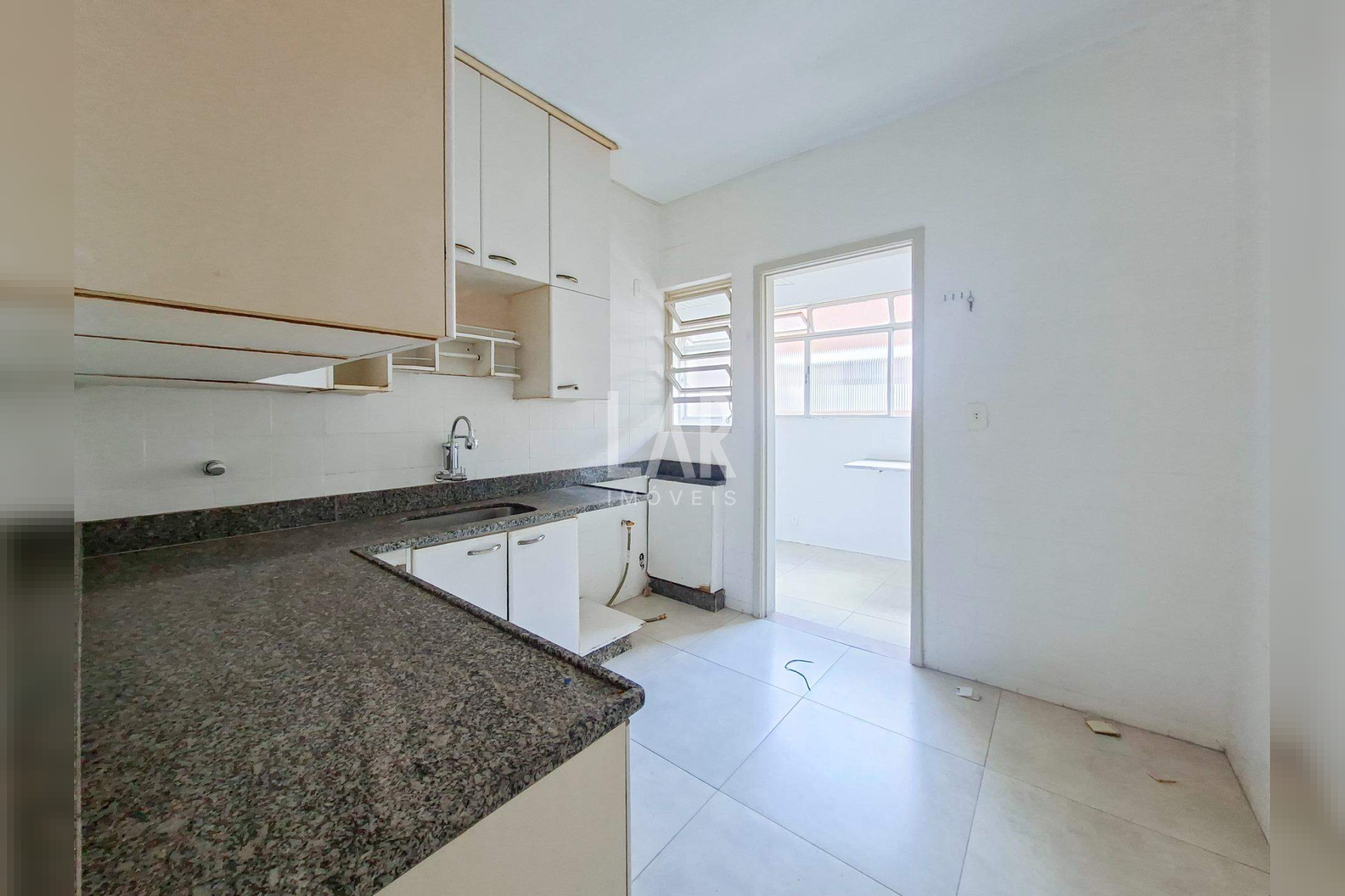 Apartamento de 3 quartos para alugar, Santa Lúcia, Belo Horizonte - MG