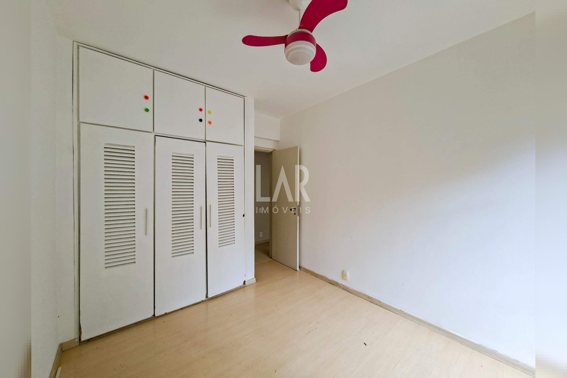Apartamento de 3 quartos para alugar, Santa Lúcia, Belo Horizonte - MG